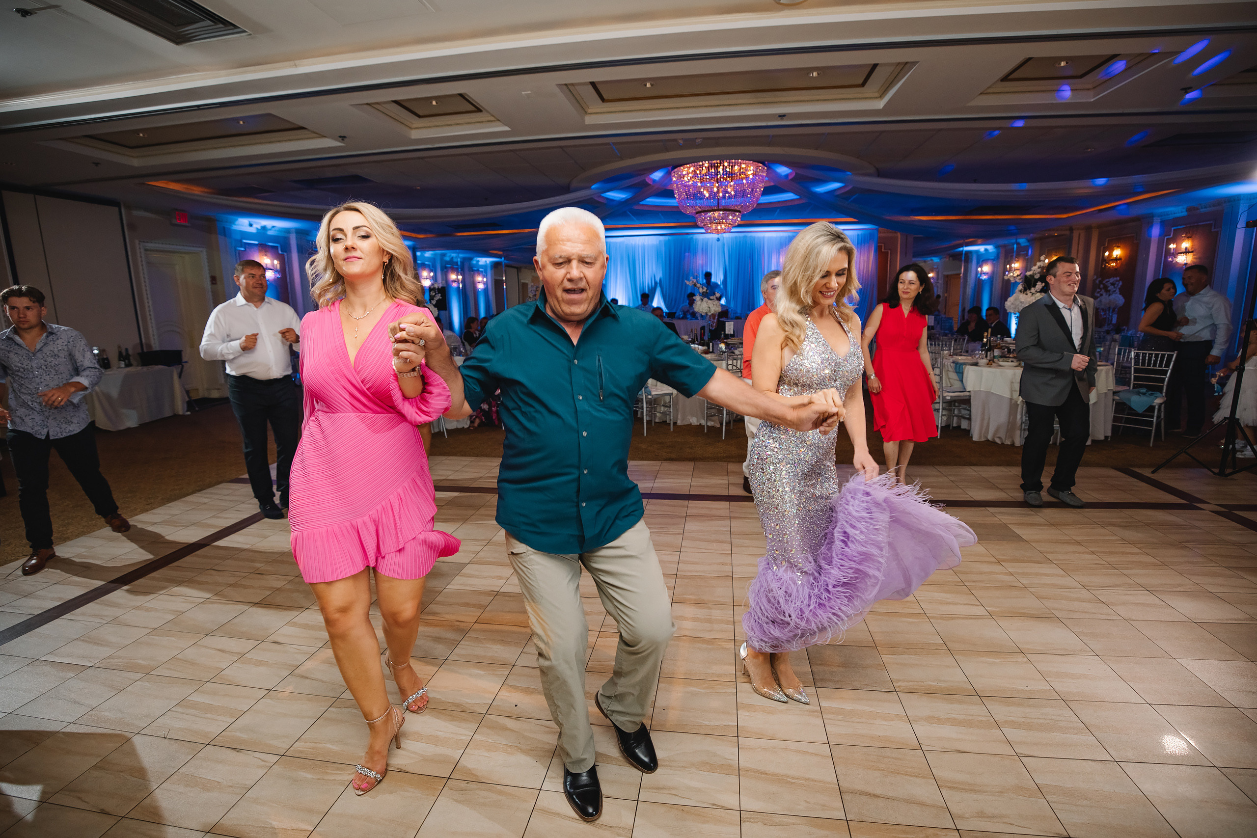 06.12.2021 Wedding. Wedding family event photographer in Chicago Nick Yushevich