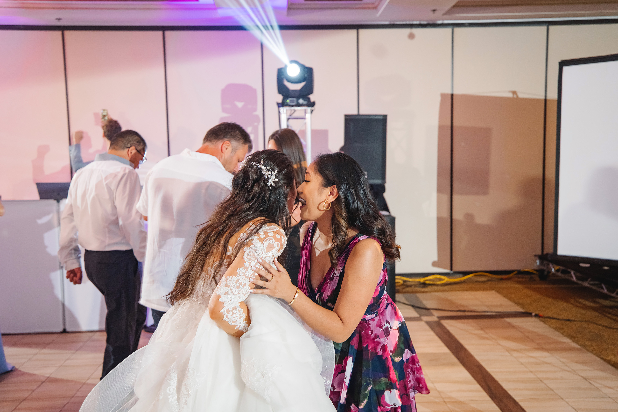 06.12.2021 Wedding. Wedding family event photographer in Chicago Nick Yushevich