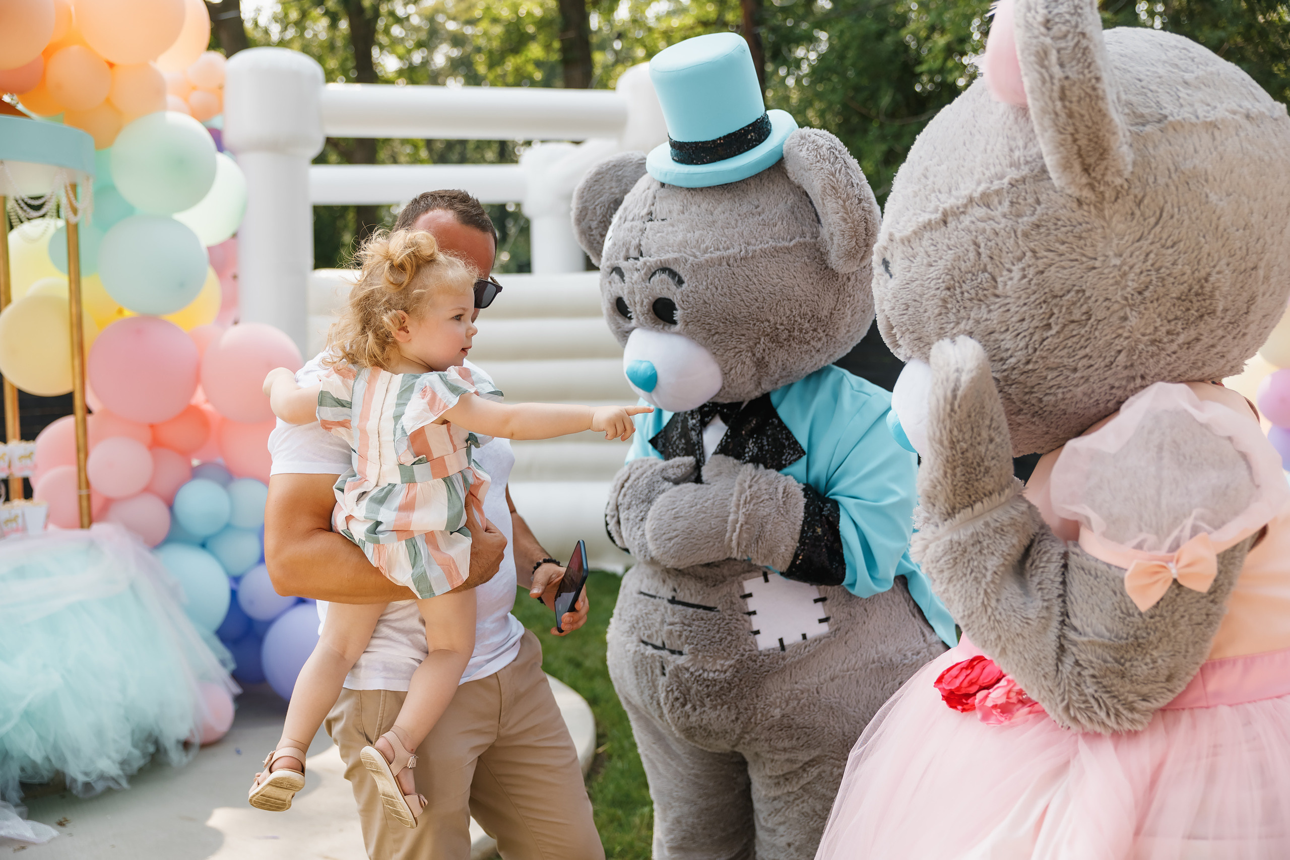 07.25.2021 First birthday. Wedding family event photographer in Chicago Nick Yushevich