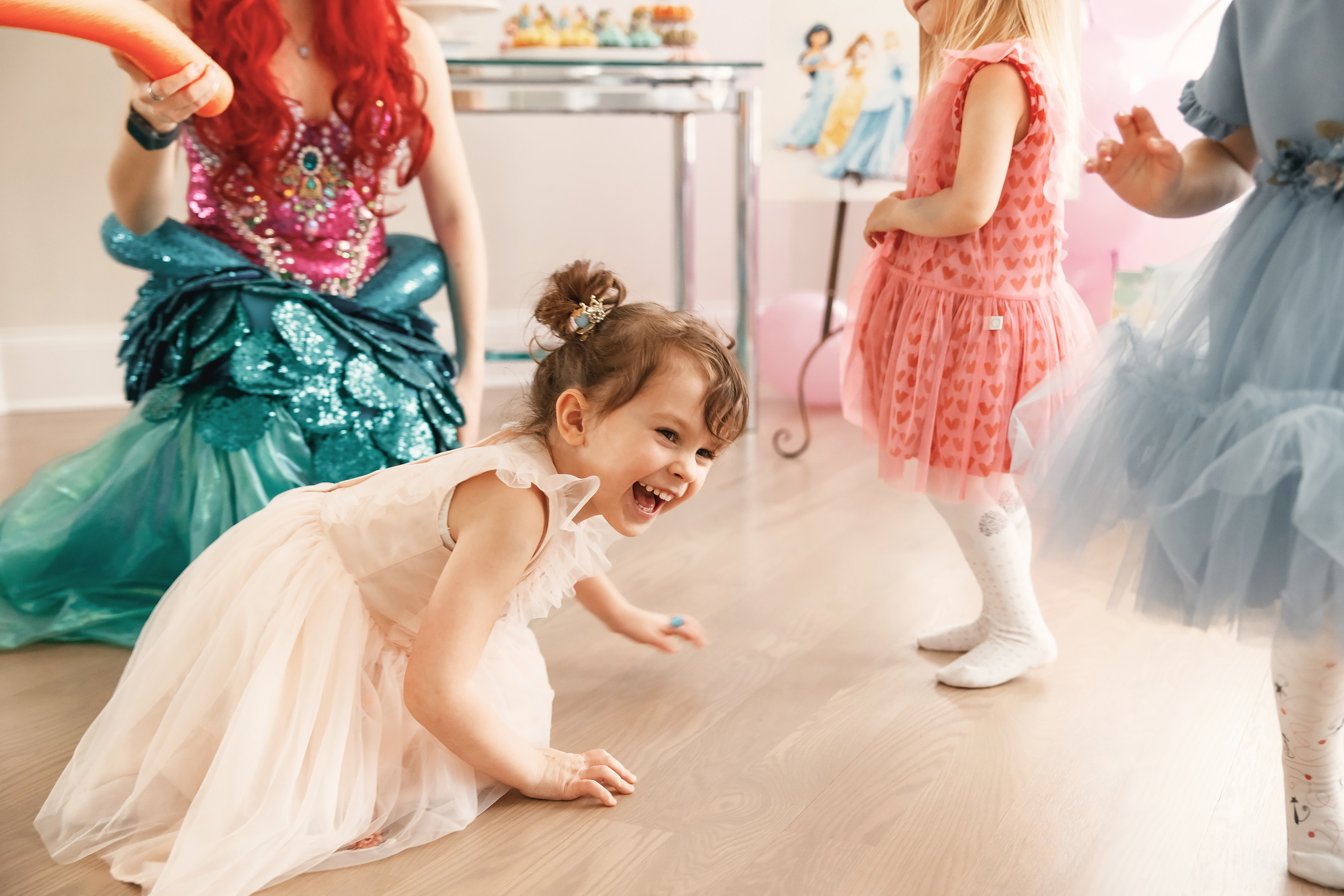 04.25.2021 Birthday. Wedding family event photographer in Chicago Nick Yushevich