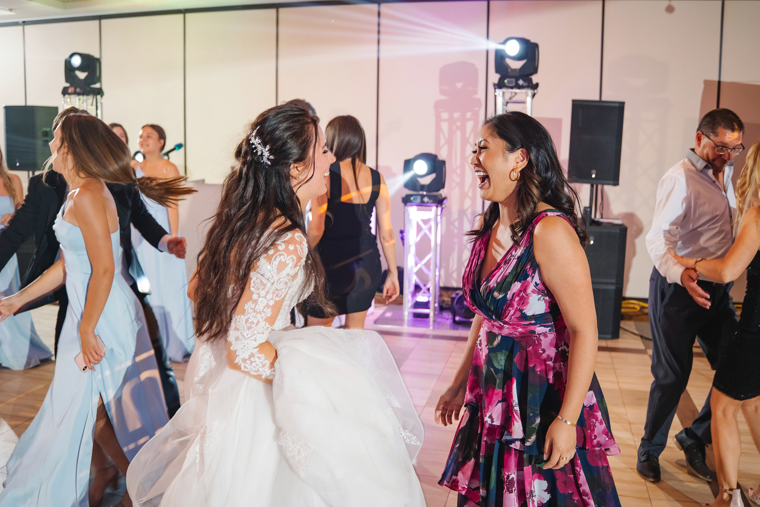 06.12.2021 Wedding. Wedding family event photographer in Chicago Nick Yushevich