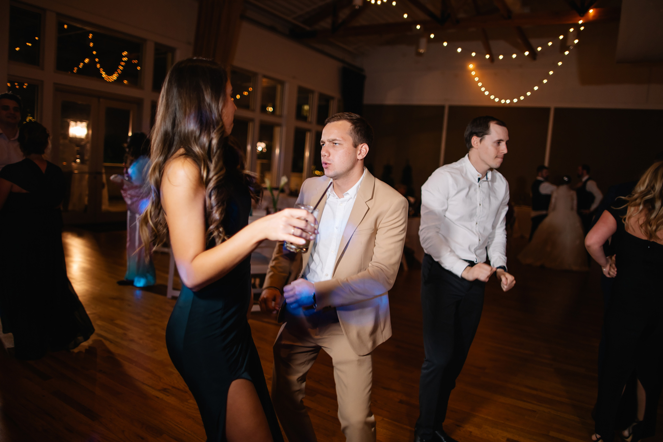 05.29.2021 Wedding. Wedding family event photographer in Chicago Nick Yushevich