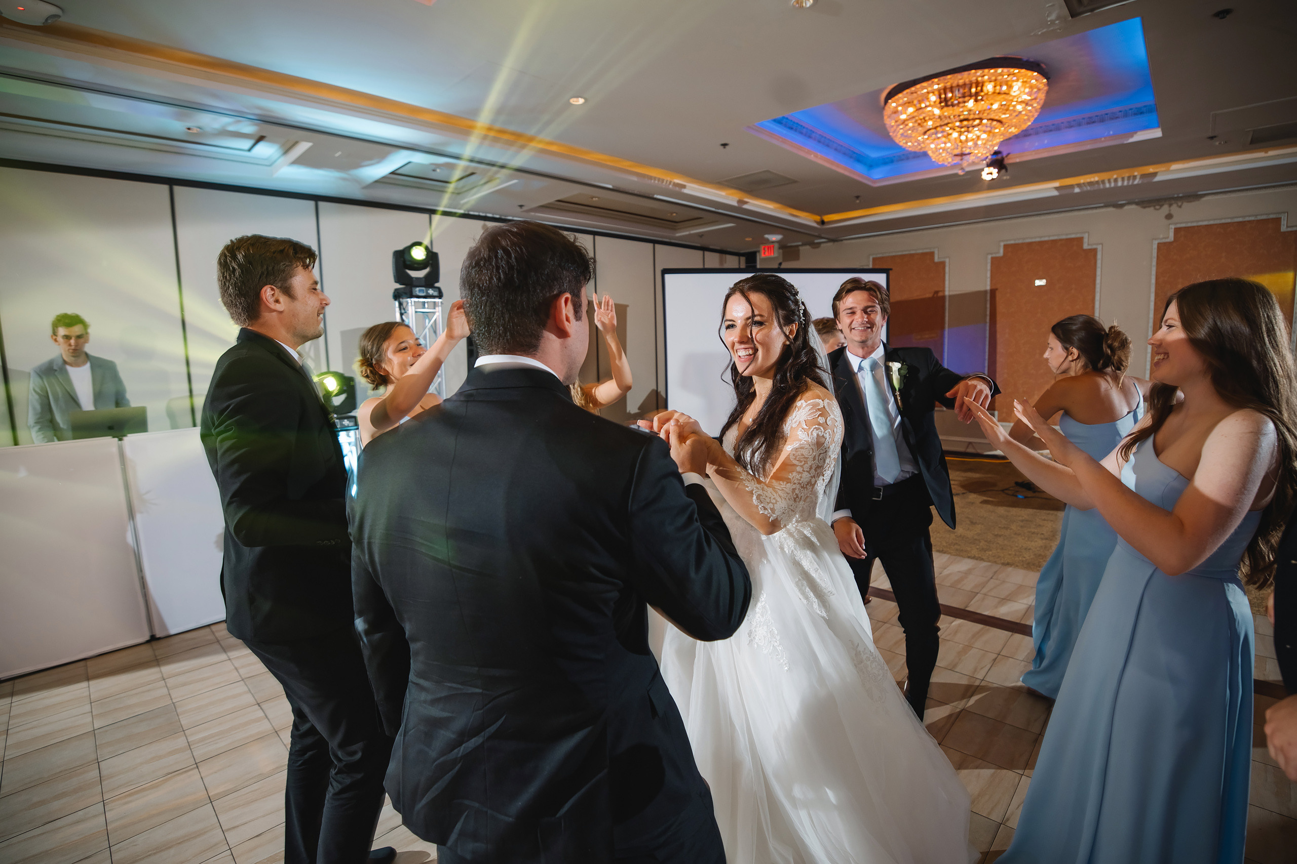 06.12.2021 Wedding. Wedding family event photographer in Chicago Nick Yushevich