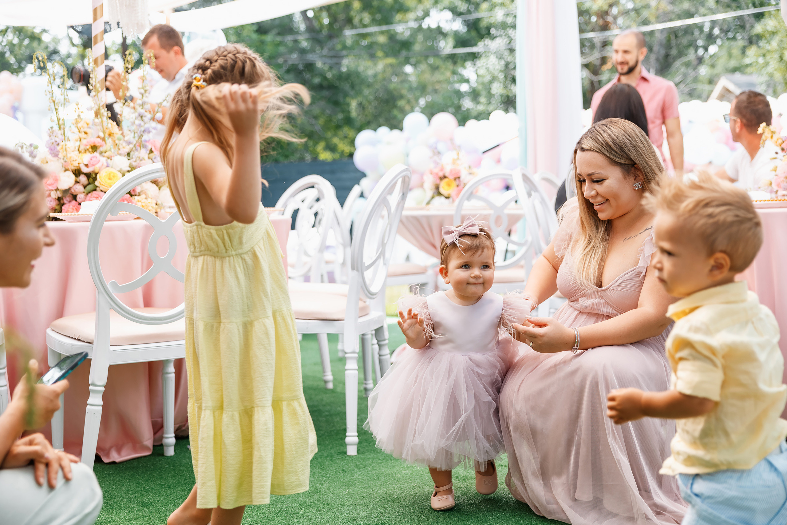 07.25.2021 First birthday. Wedding family event photographer in Chicago Nick Yushevich