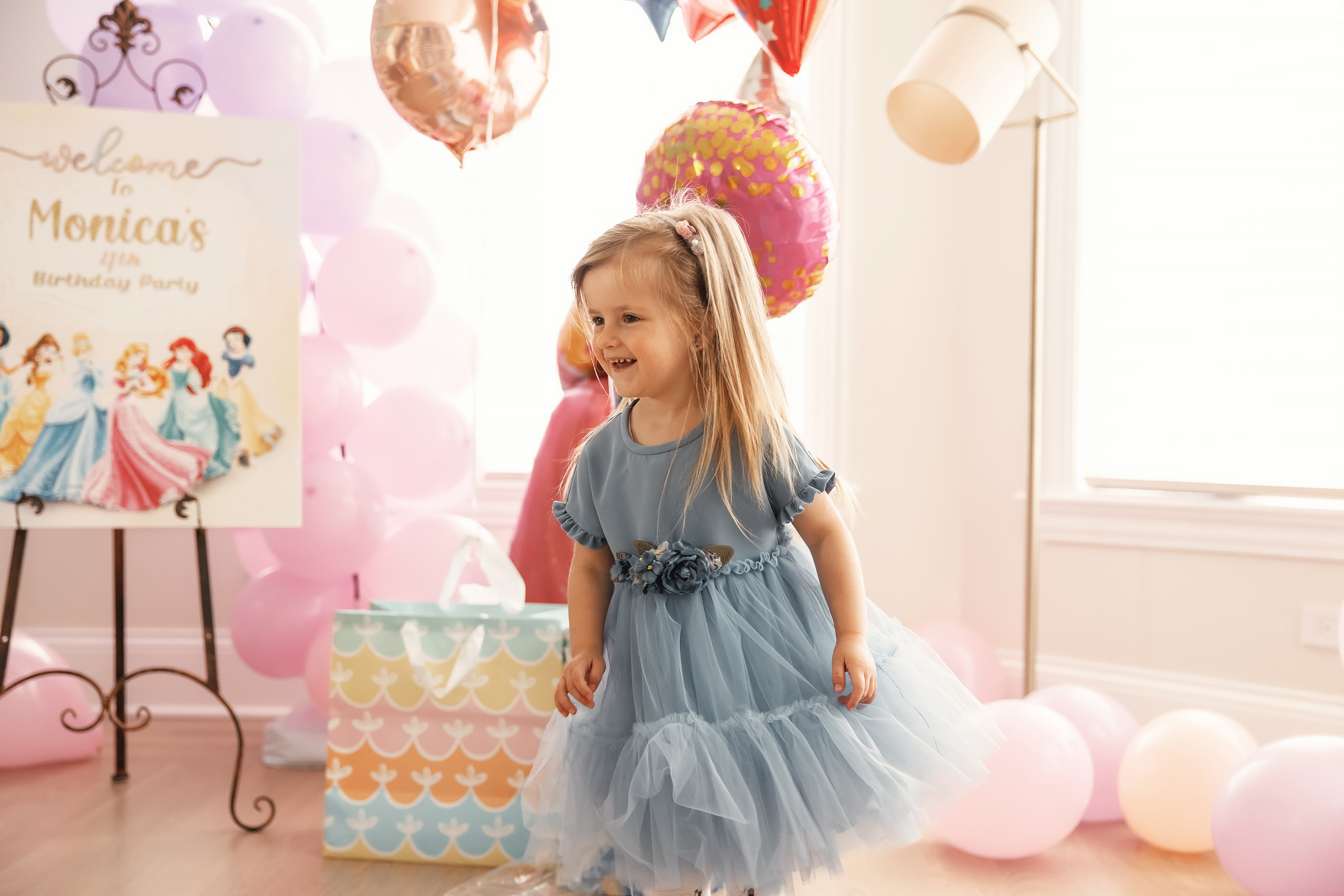 04.25.2021 Birthday. Wedding family event photographer in Chicago Nick Yushevich