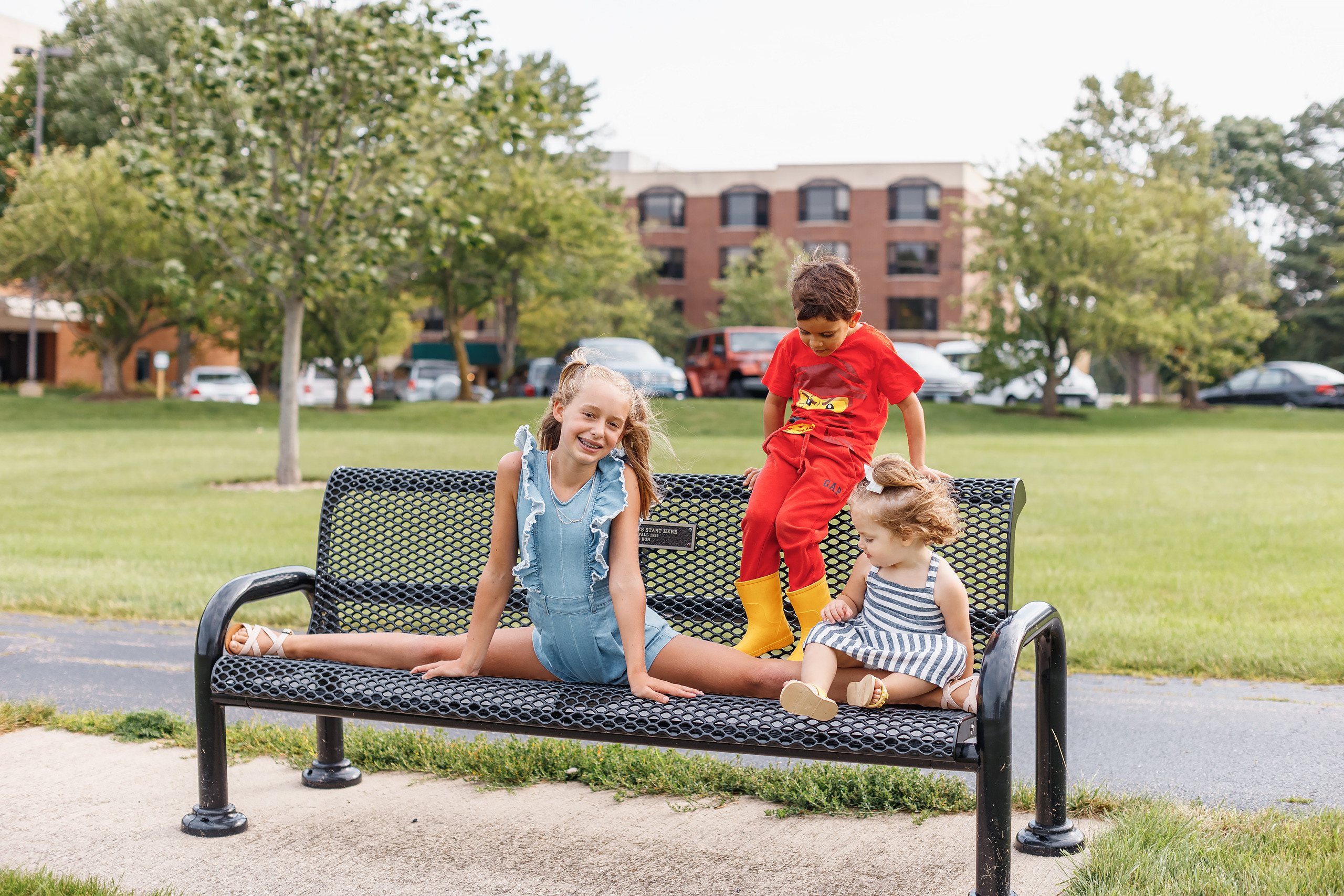 07.11.2021 Family photoshoot. Wedding family event photographer in Chicago Nick Yushevich