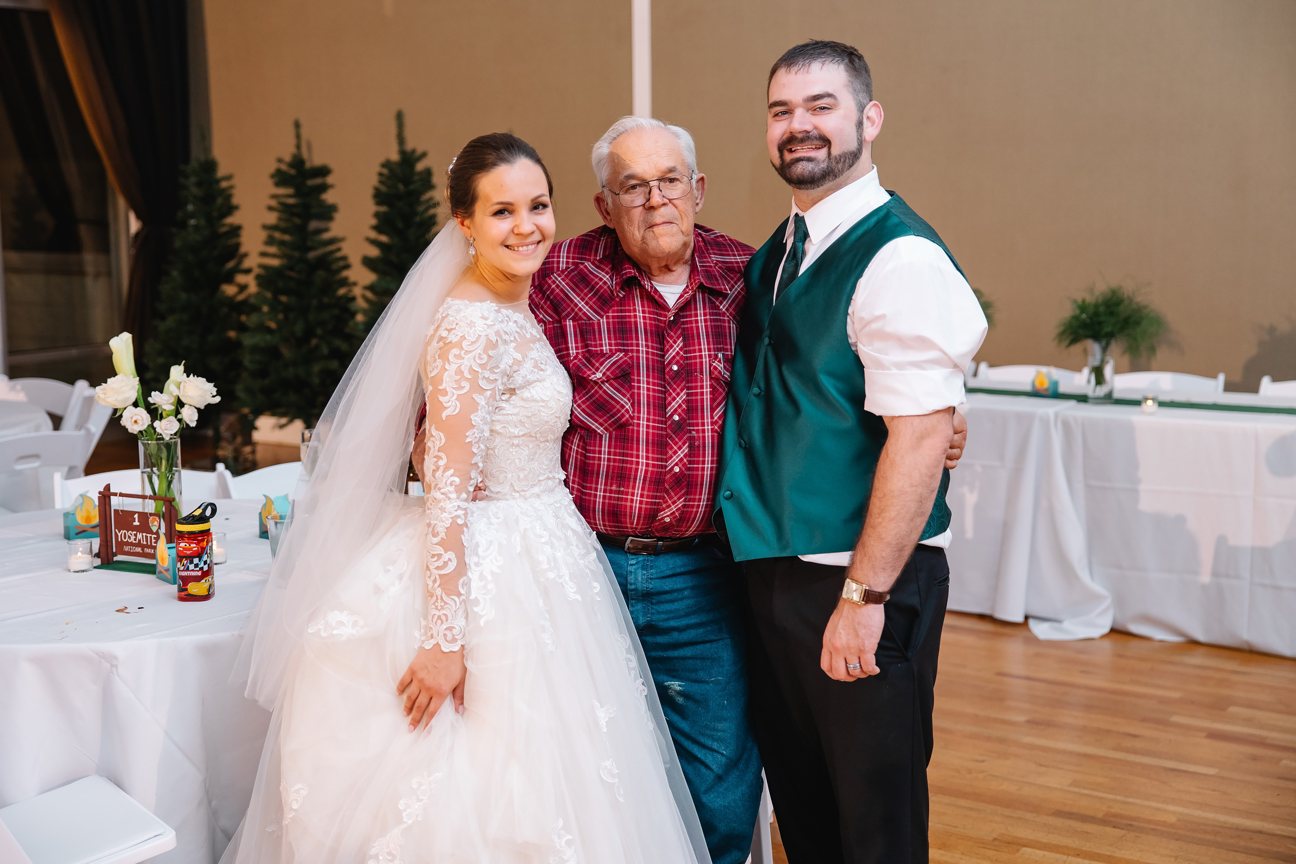 05.29.2021 Wedding. Wedding family event photographer in Chicago Nick Yushevich