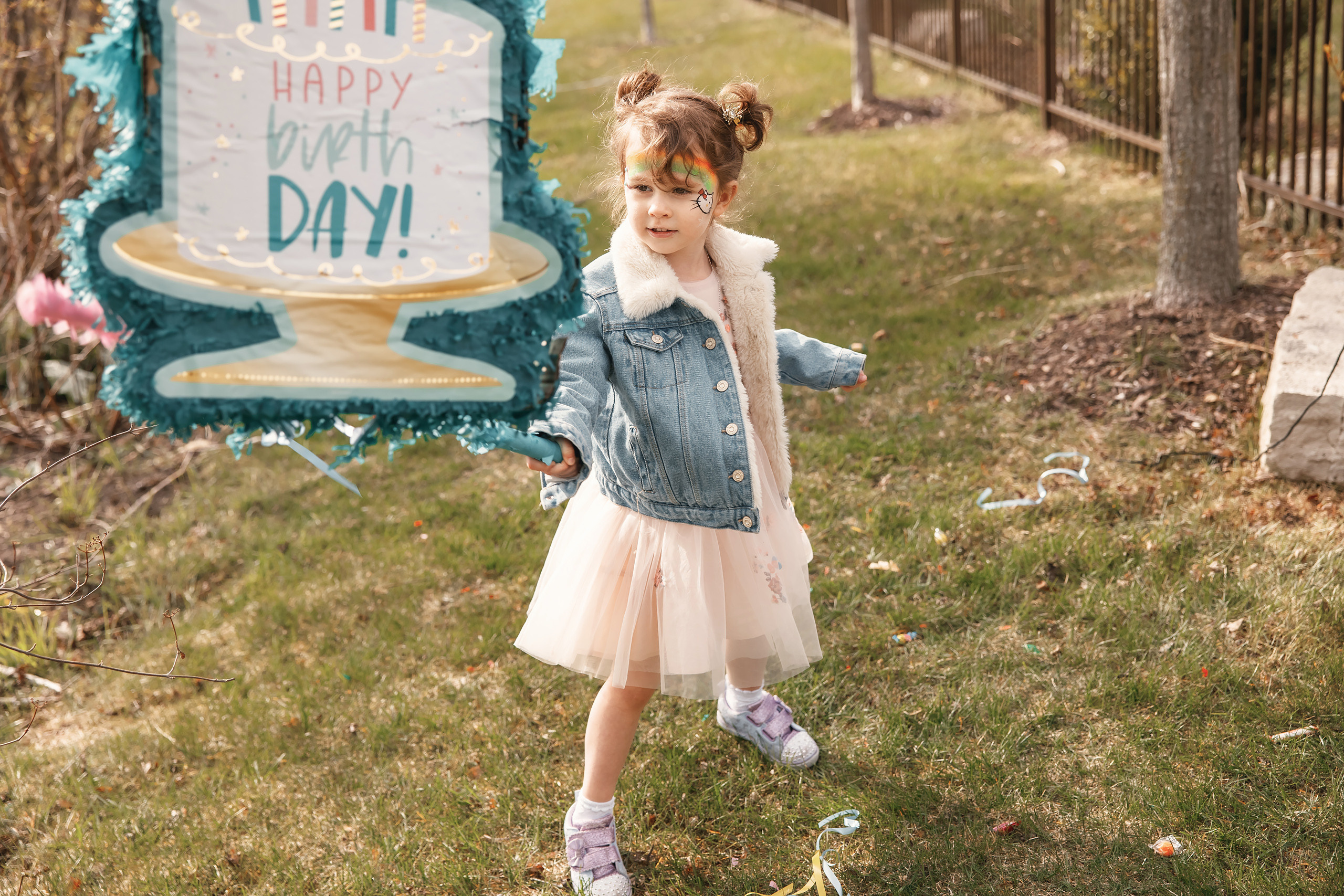 04.25.2021 Birthday. Wedding family event photographer in Chicago Nick Yushevich