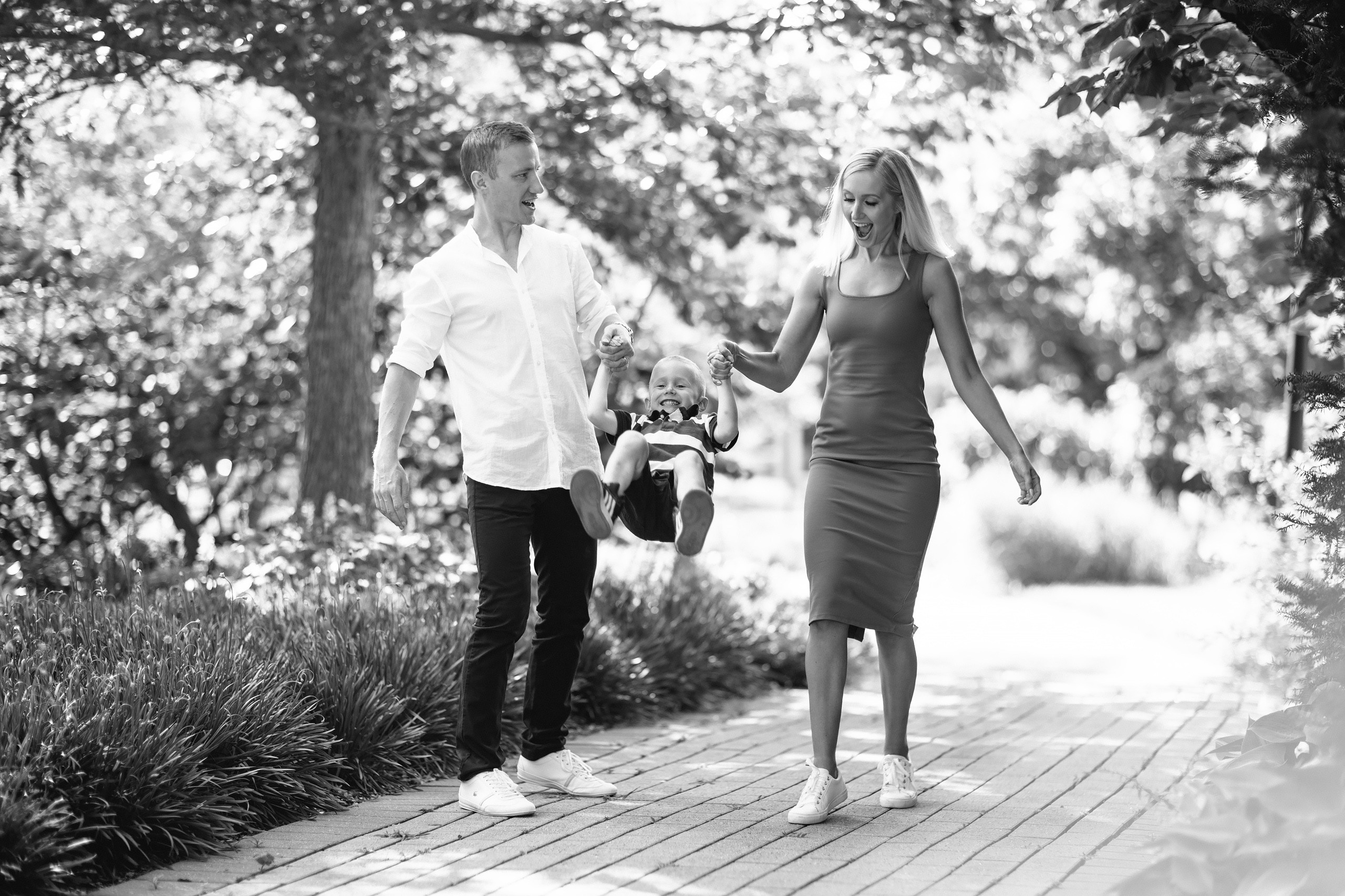 07.09.2021 Family photoshoot. Wedding family event photographer in Chicago Nick Yushevich