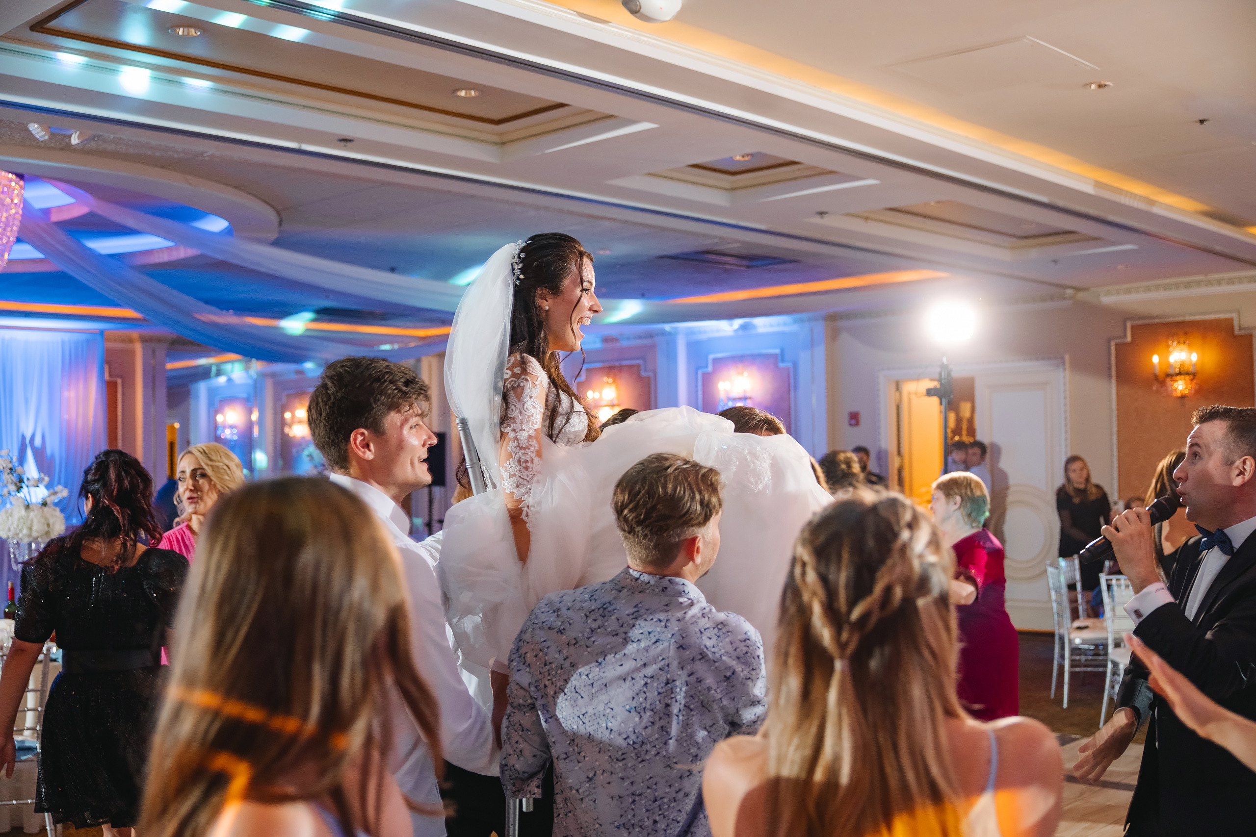 06.12.2021 Wedding. Wedding family event photographer in Chicago Nick Yushevich