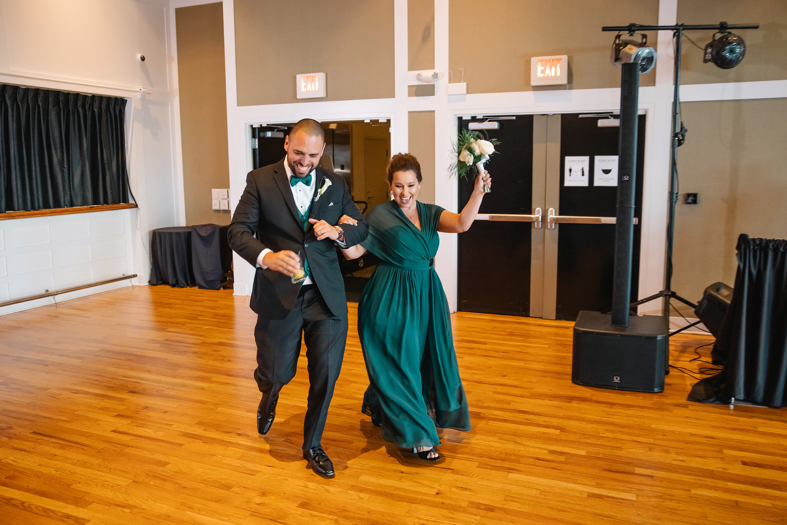 05.29.2021 Wedding. Wedding family event photographer in Chicago Nick Yushevich