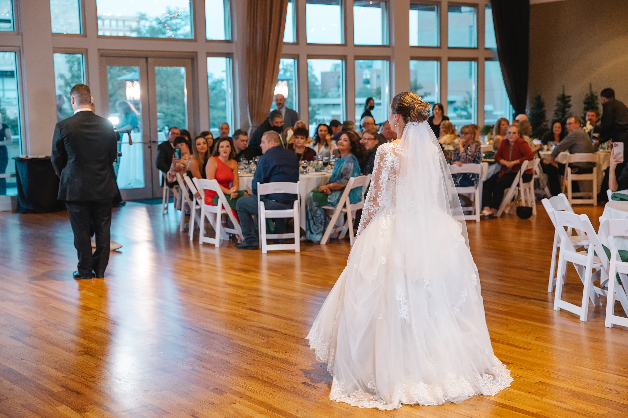 05.29.2021 Wedding. Wedding family event photographer in Chicago Nick Yushevich