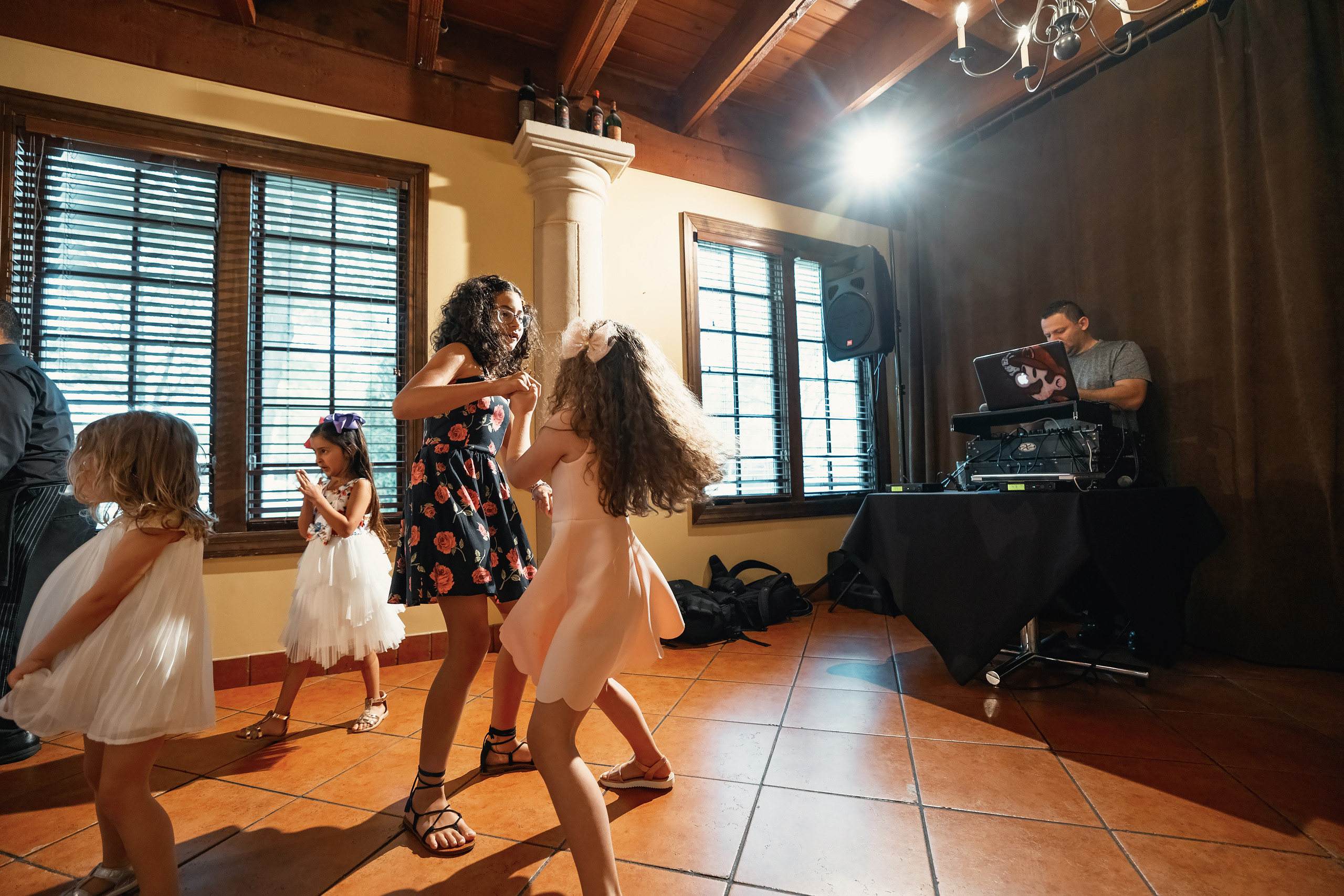 06.26.2021 Anniversary. Wedding family event photographer in Chicago Nick Yushevich