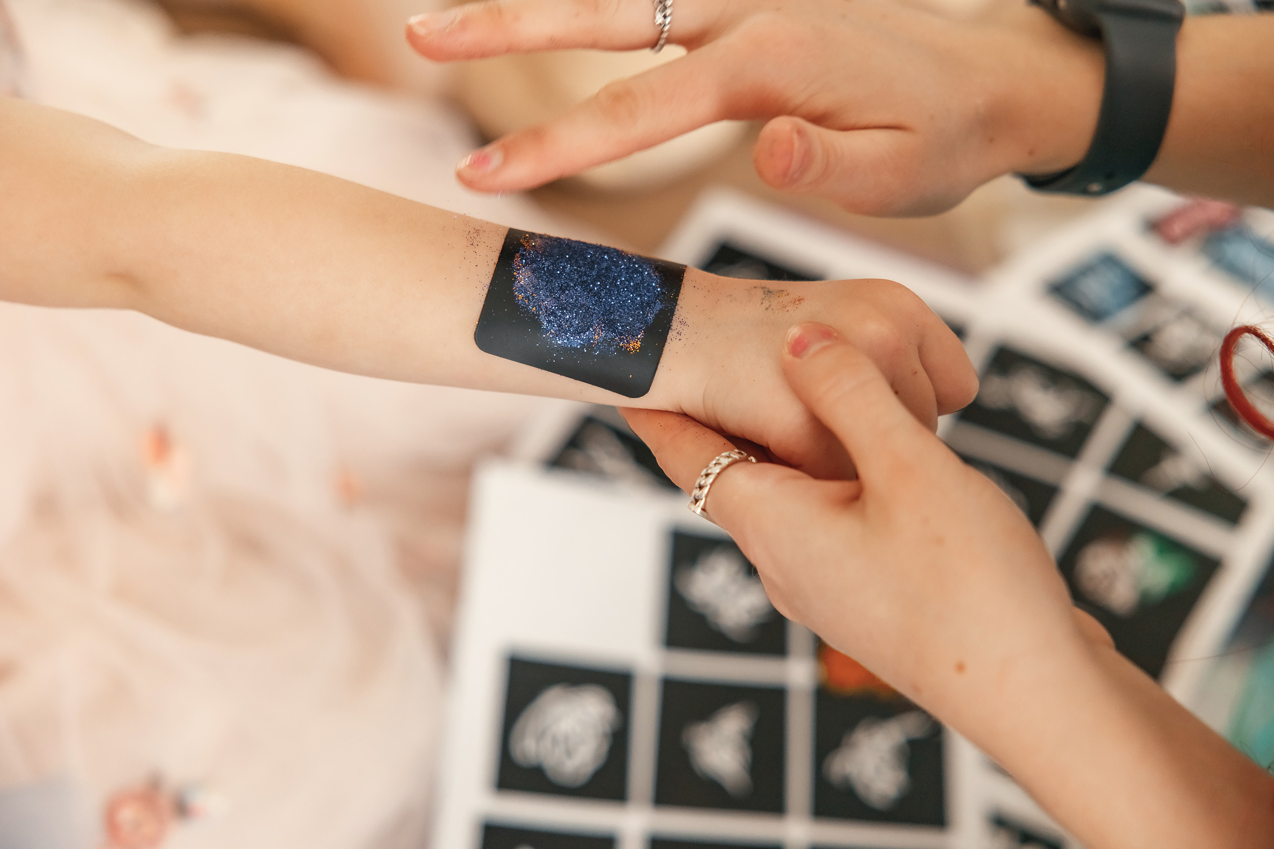 04.25.2021 Birthday. Wedding family event photographer in Chicago Nick Yushevich