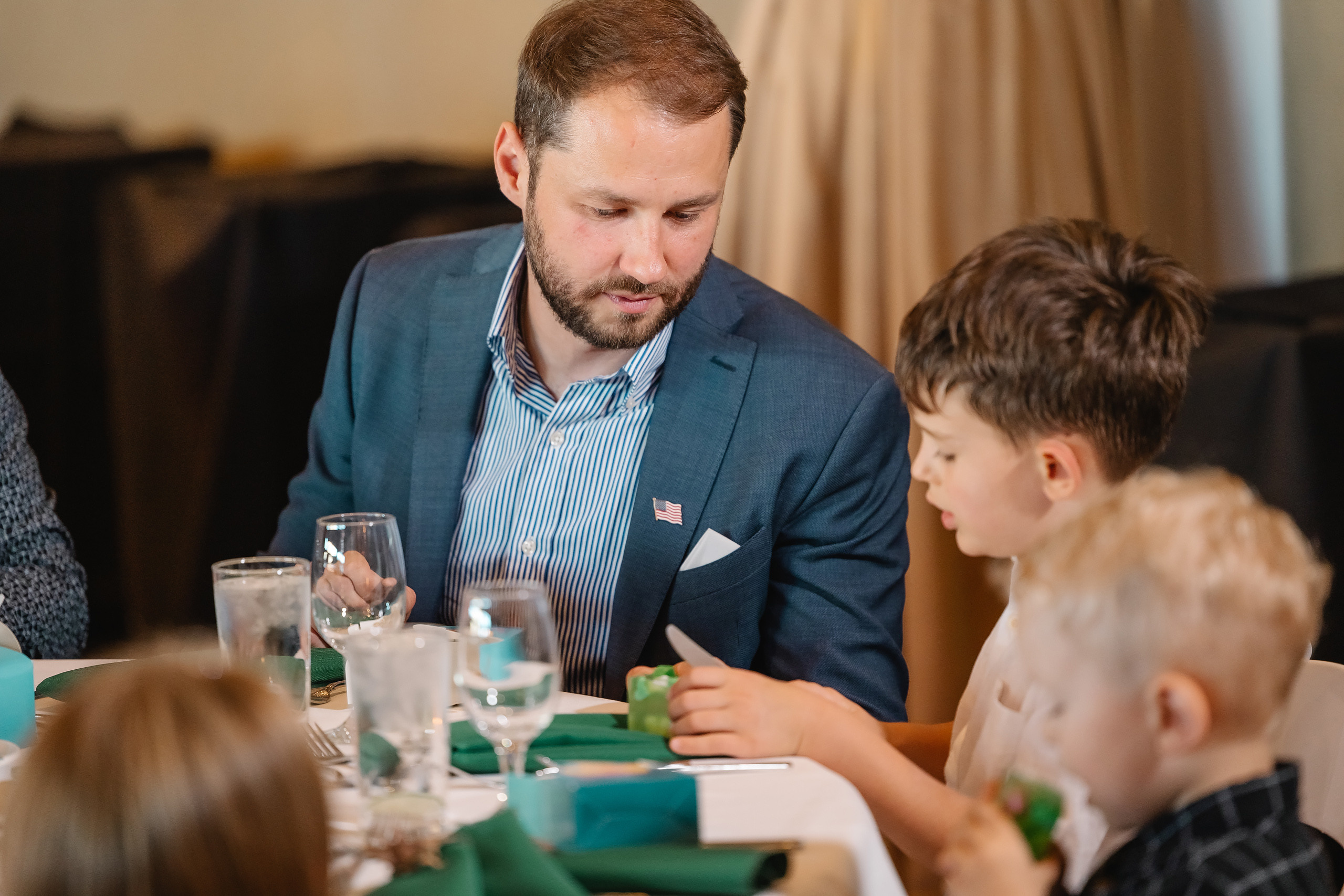 05.29.2021 Wedding. Wedding family event photographer in Chicago Nick Yushevich