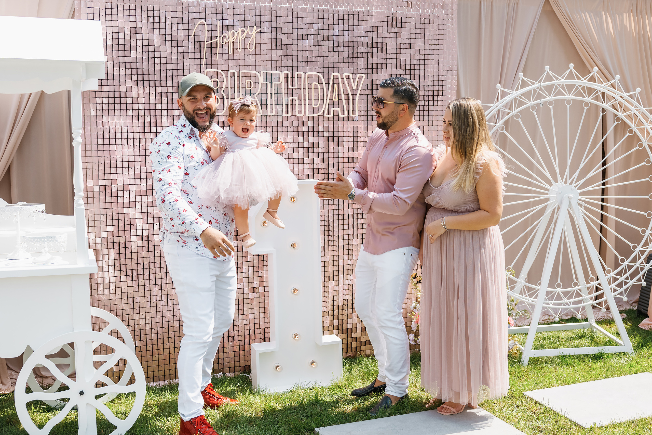 07.25.2021 First birthday. Wedding family event photographer in Chicago Nick Yushevich