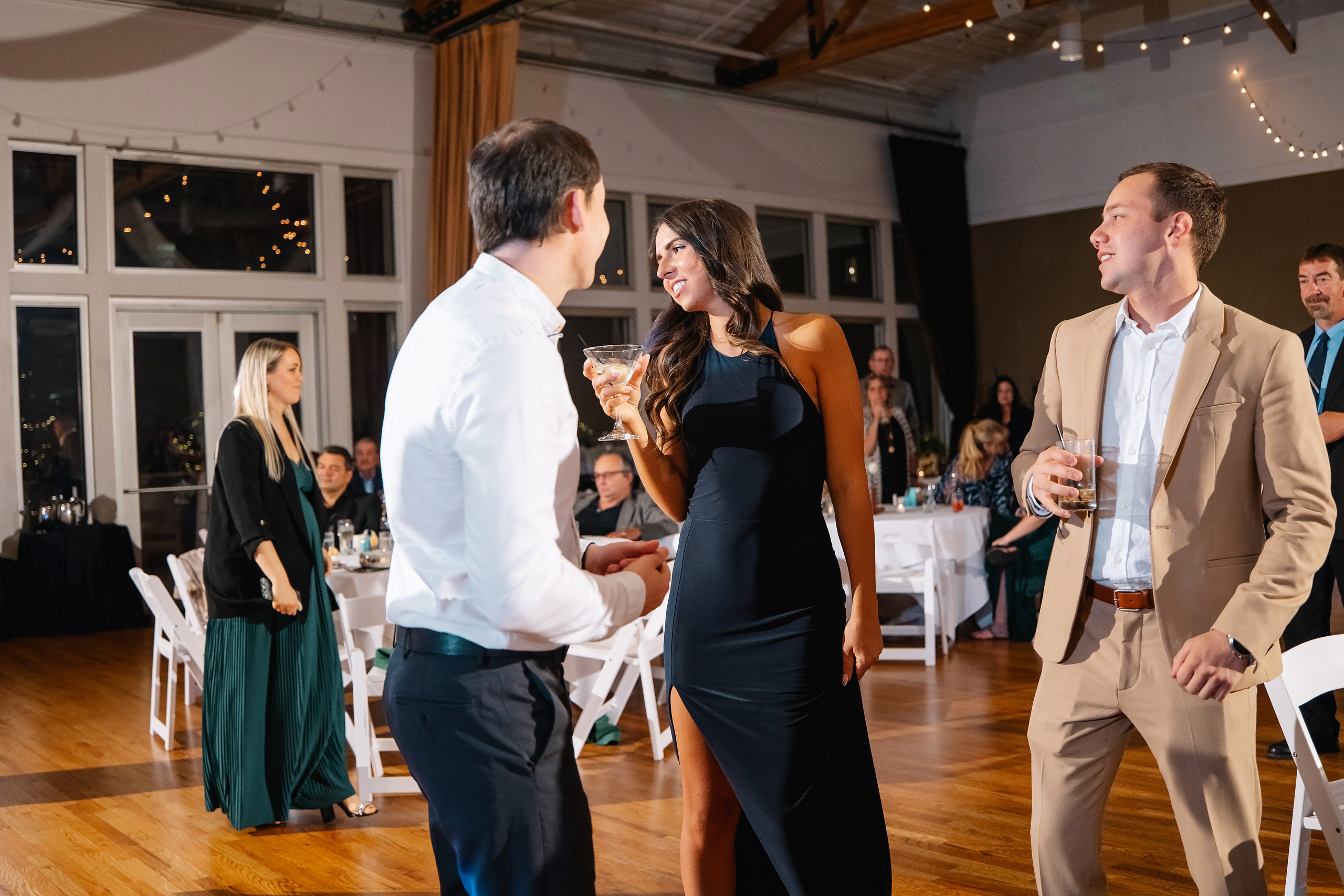 05.29.2021 Wedding. Wedding family event photographer in Chicago Nick Yushevich