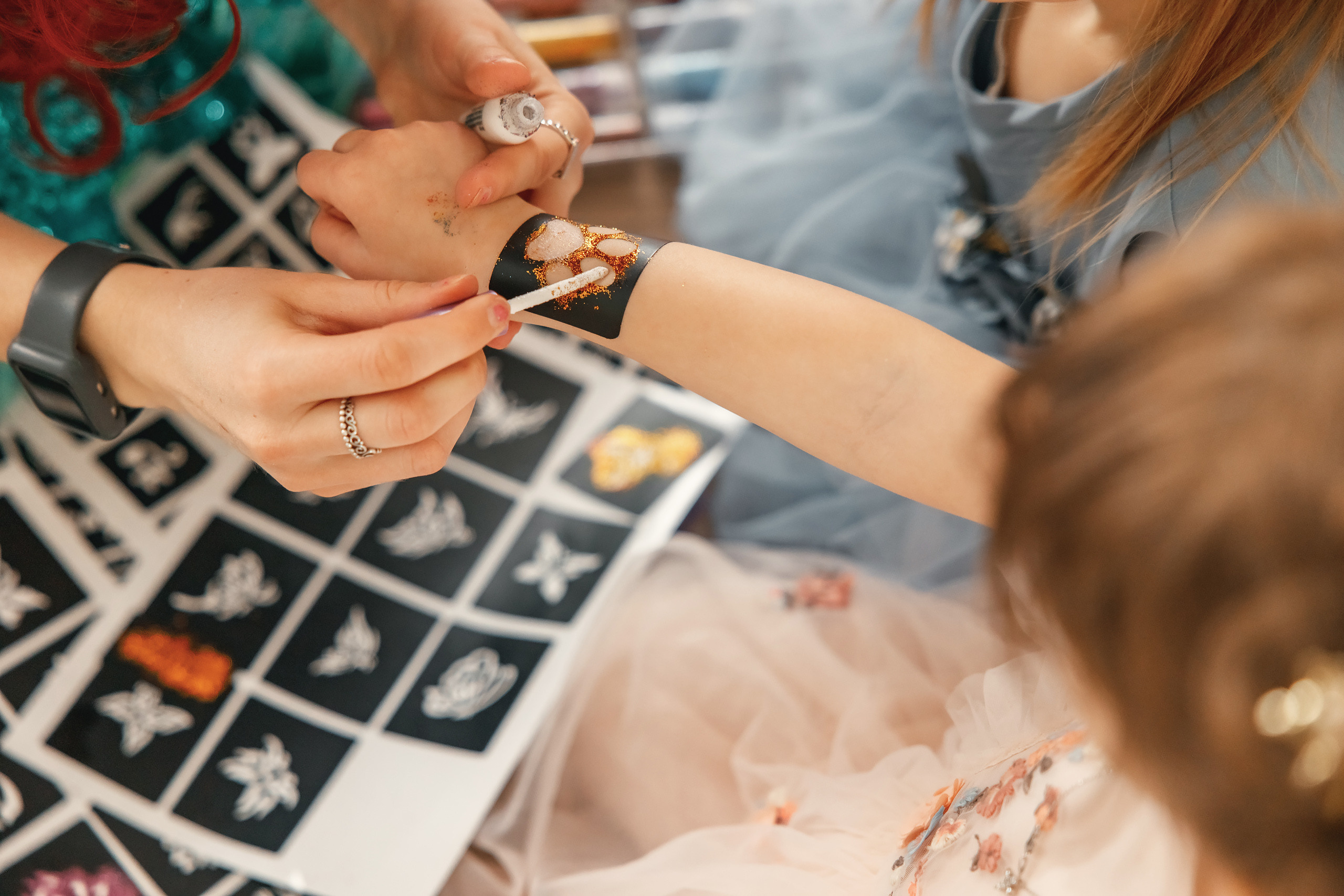 04.25.2021 Birthday. Wedding family event photographer in Chicago Nick Yushevich