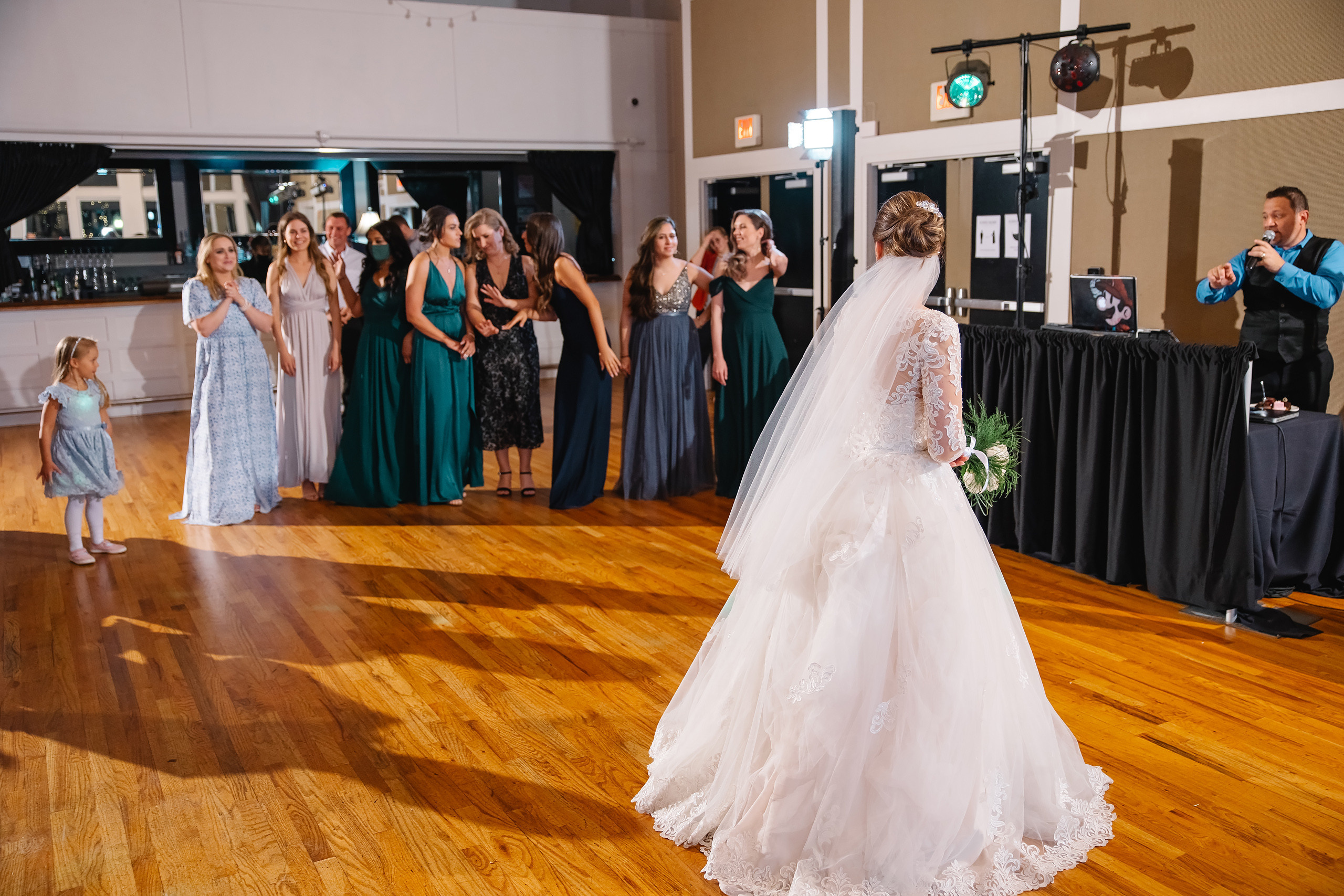 05.29.2021 Wedding. Wedding family event photographer in Chicago Nick Yushevich