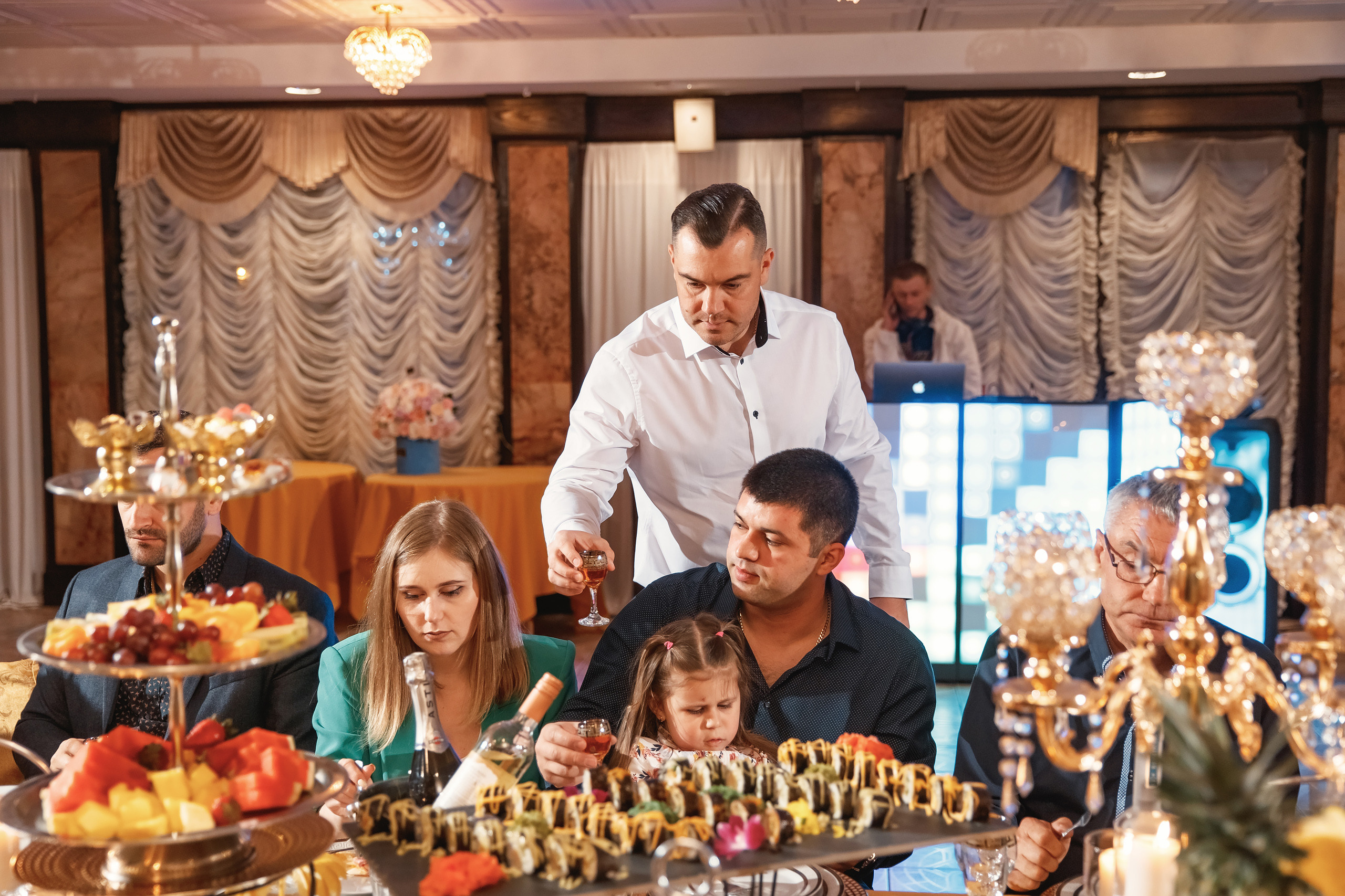 05.07.2021 Birthday. Wedding family event photographer in Chicago Nick Yushevich