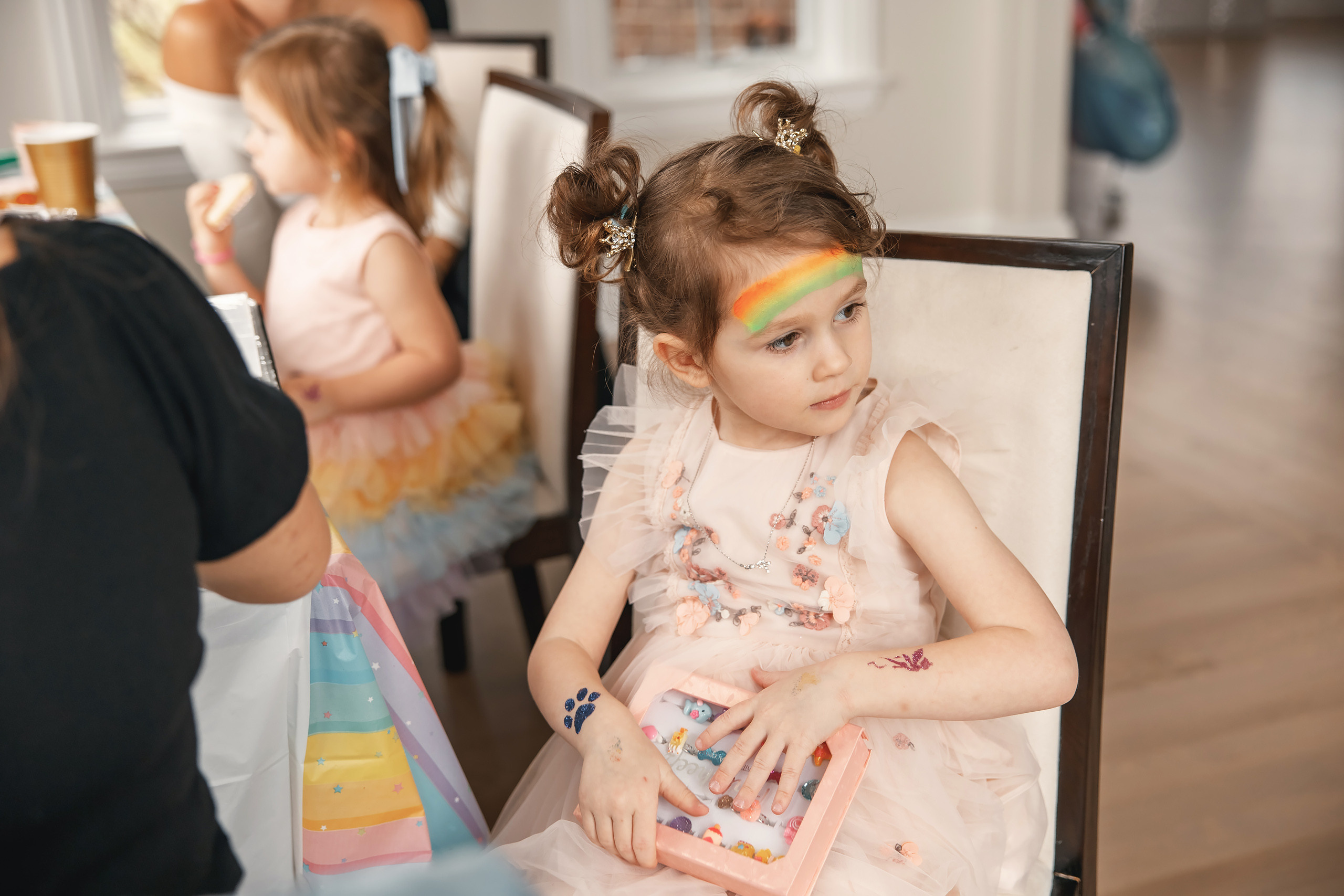 04.25.2021 Birthday. Wedding family event photographer in Chicago Nick Yushevich