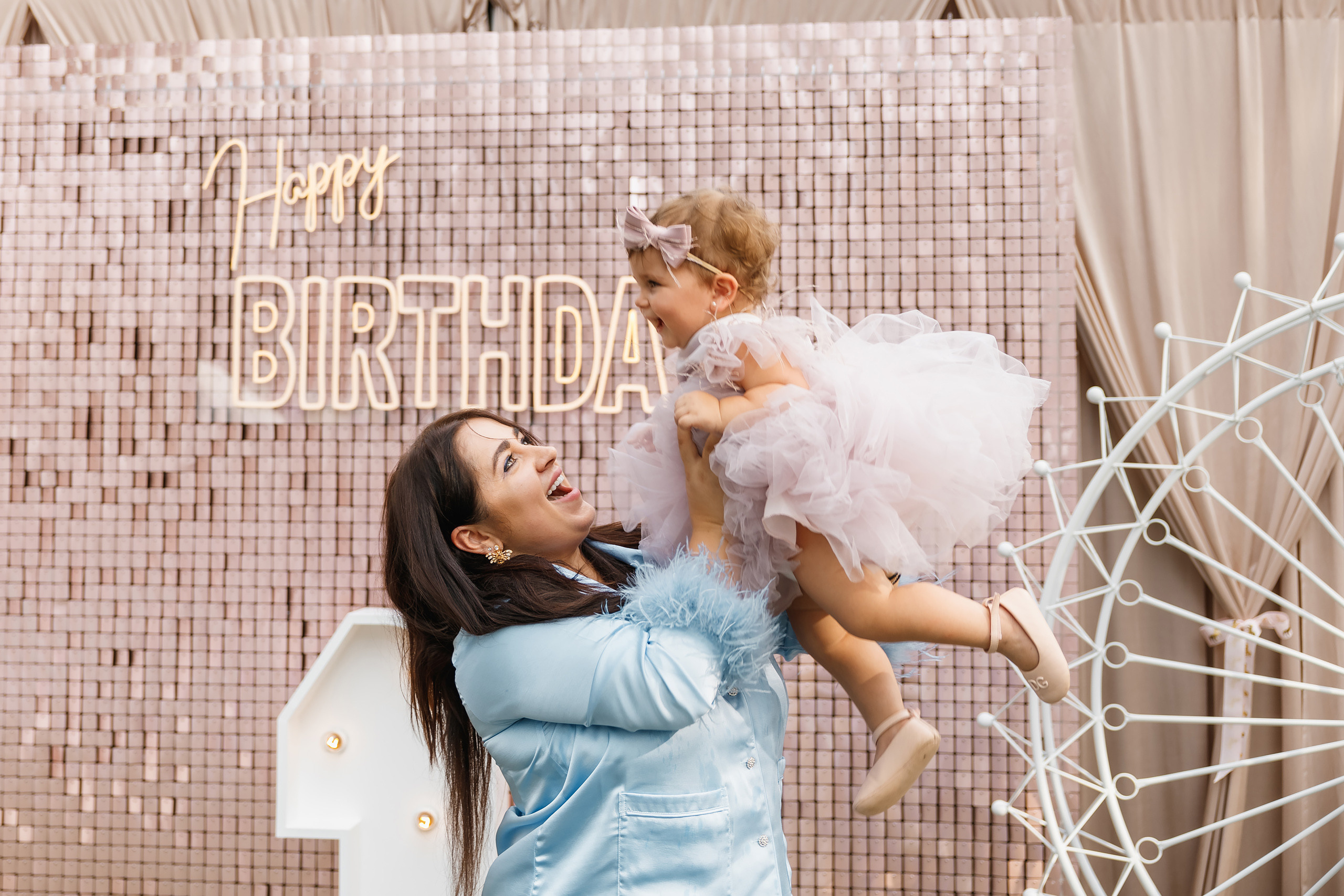 07.25.2021 First birthday. Wedding family event photographer in Chicago Nick Yushevich