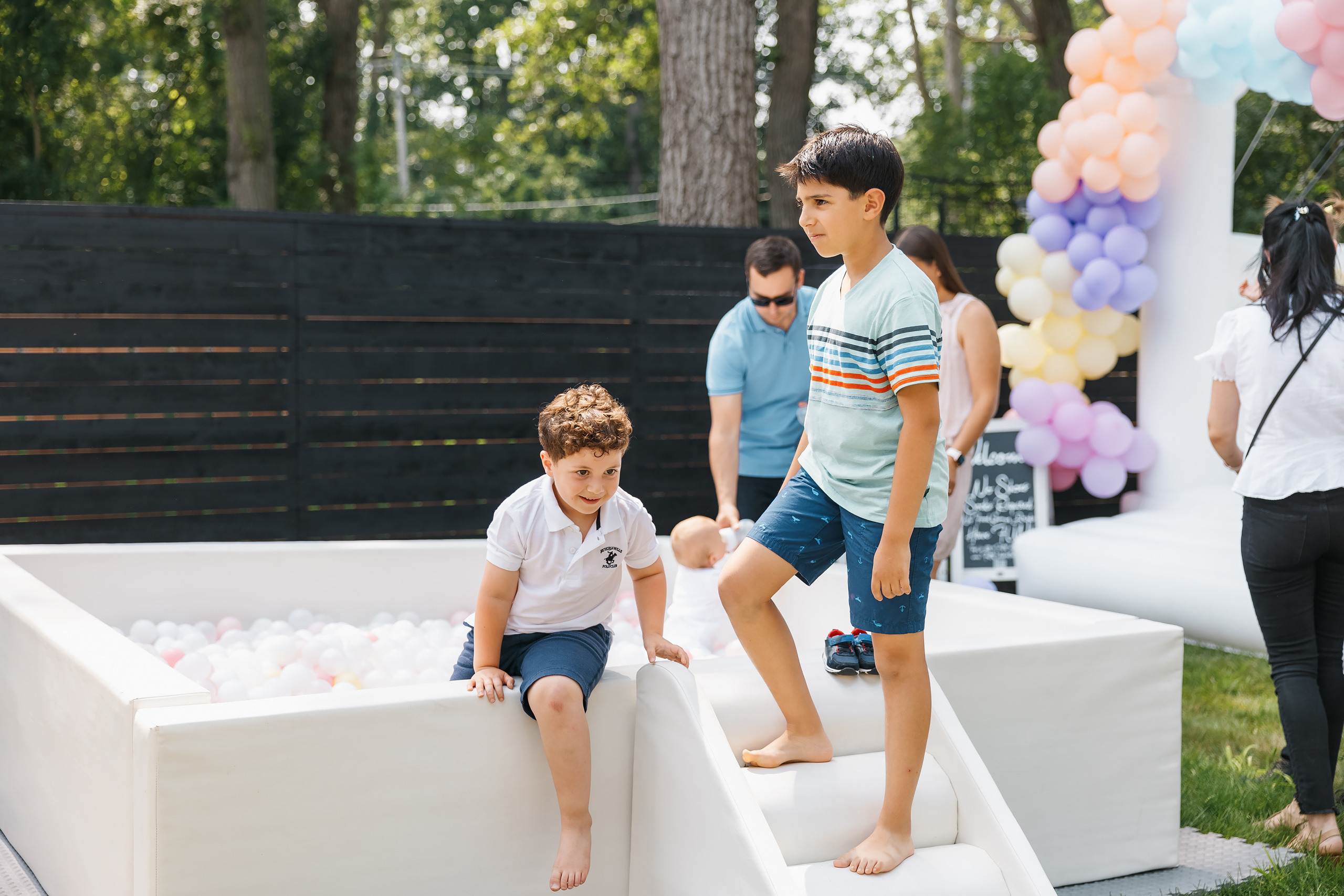 07.25.2021 First birthday. Wedding family event photographer in Chicago Nick Yushevich