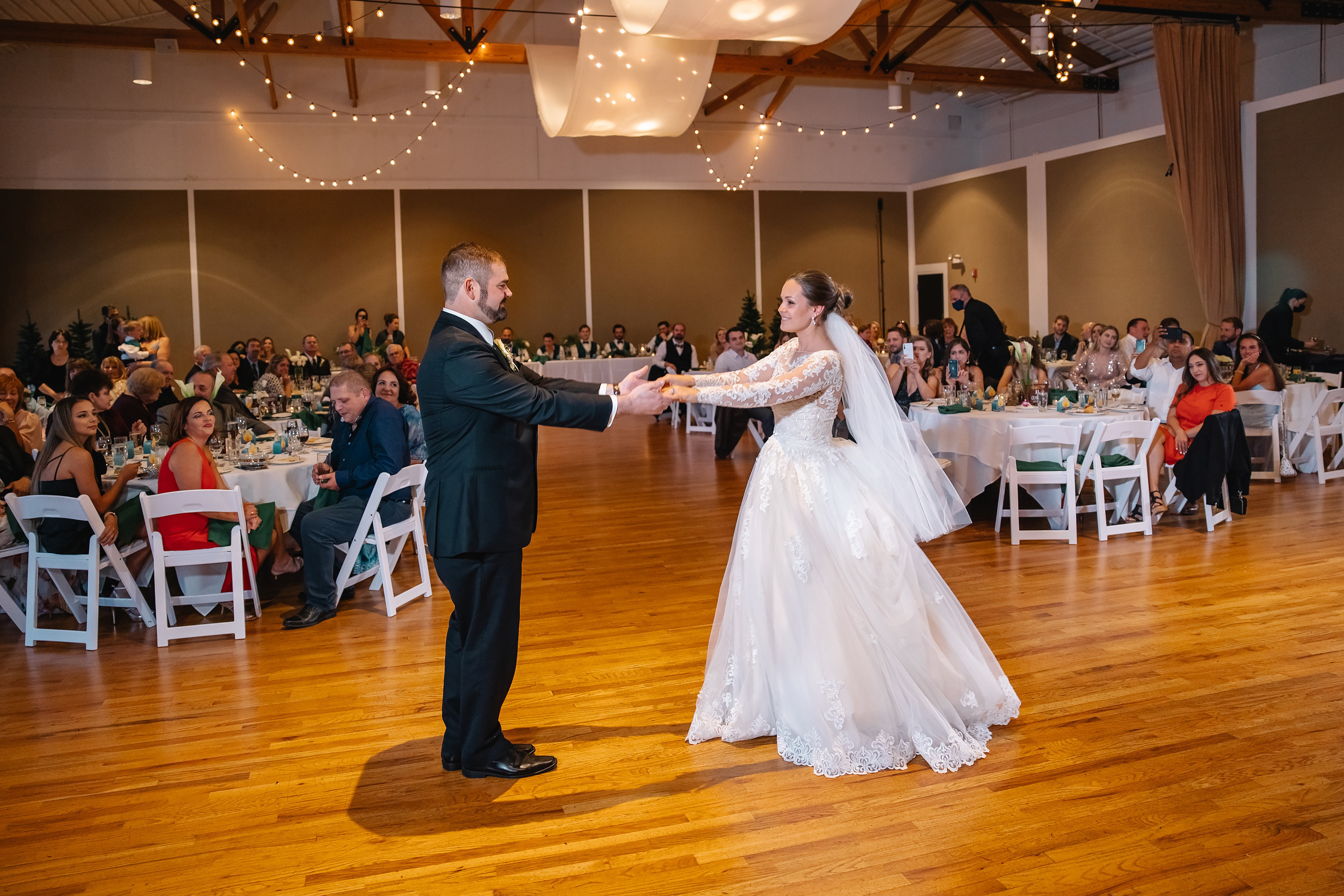 05.29.2021 Wedding. Wedding family event photographer in Chicago Nick Yushevich