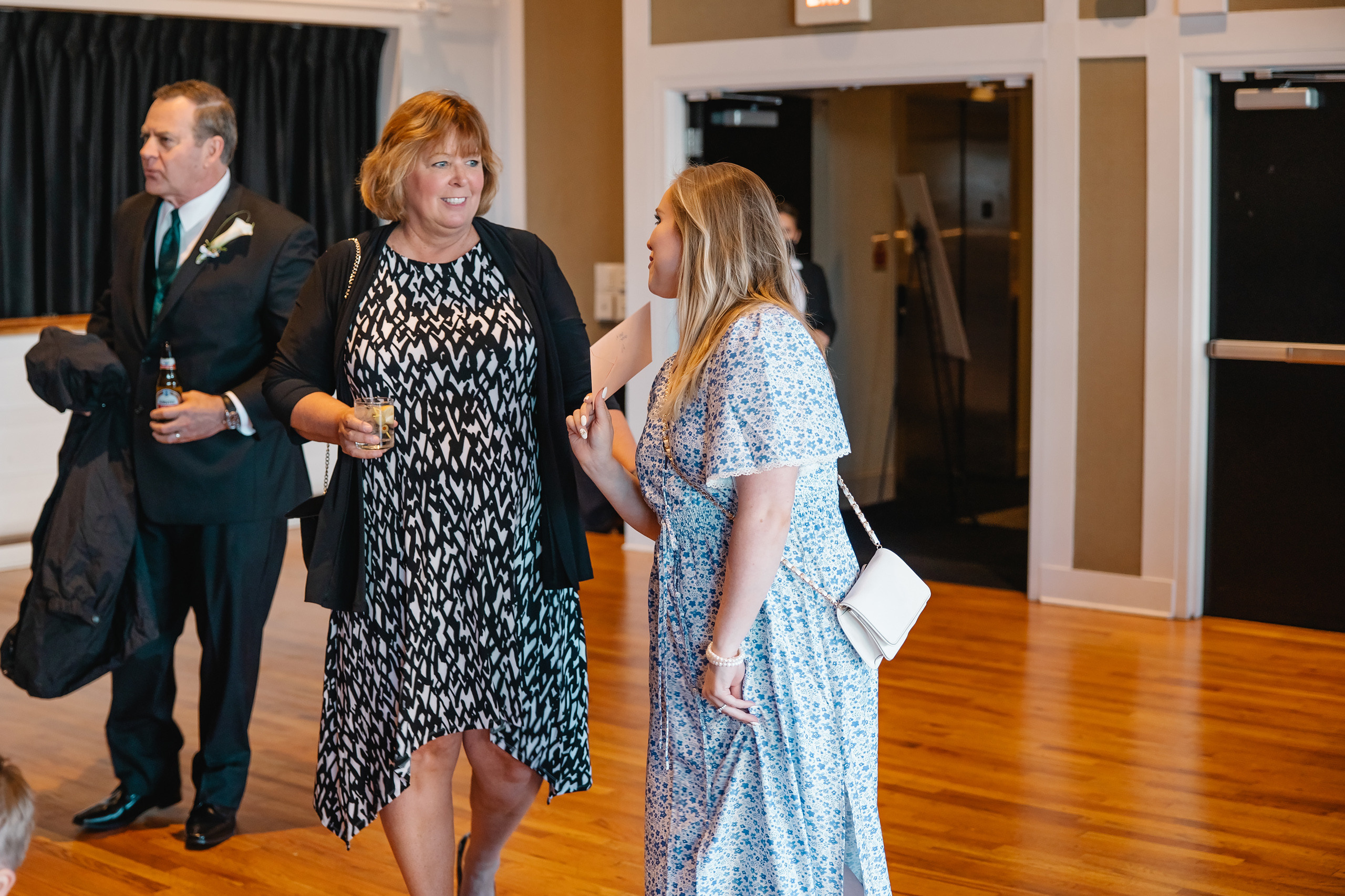 05.29.2021 Wedding. Wedding family event photographer in Chicago Nick Yushevich