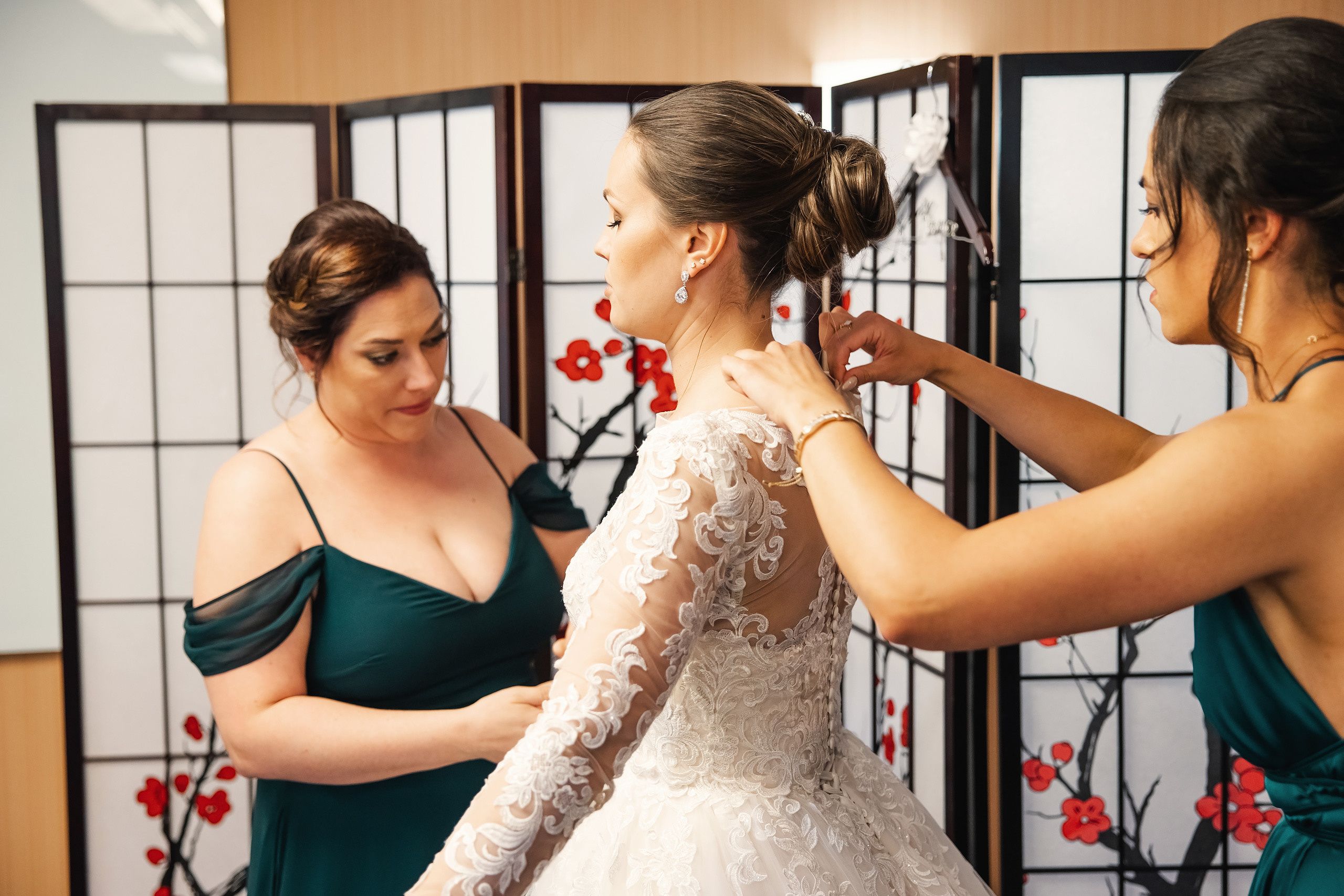 05.29.2021 Wedding. Wedding family event photographer in Chicago Nick Yushevich