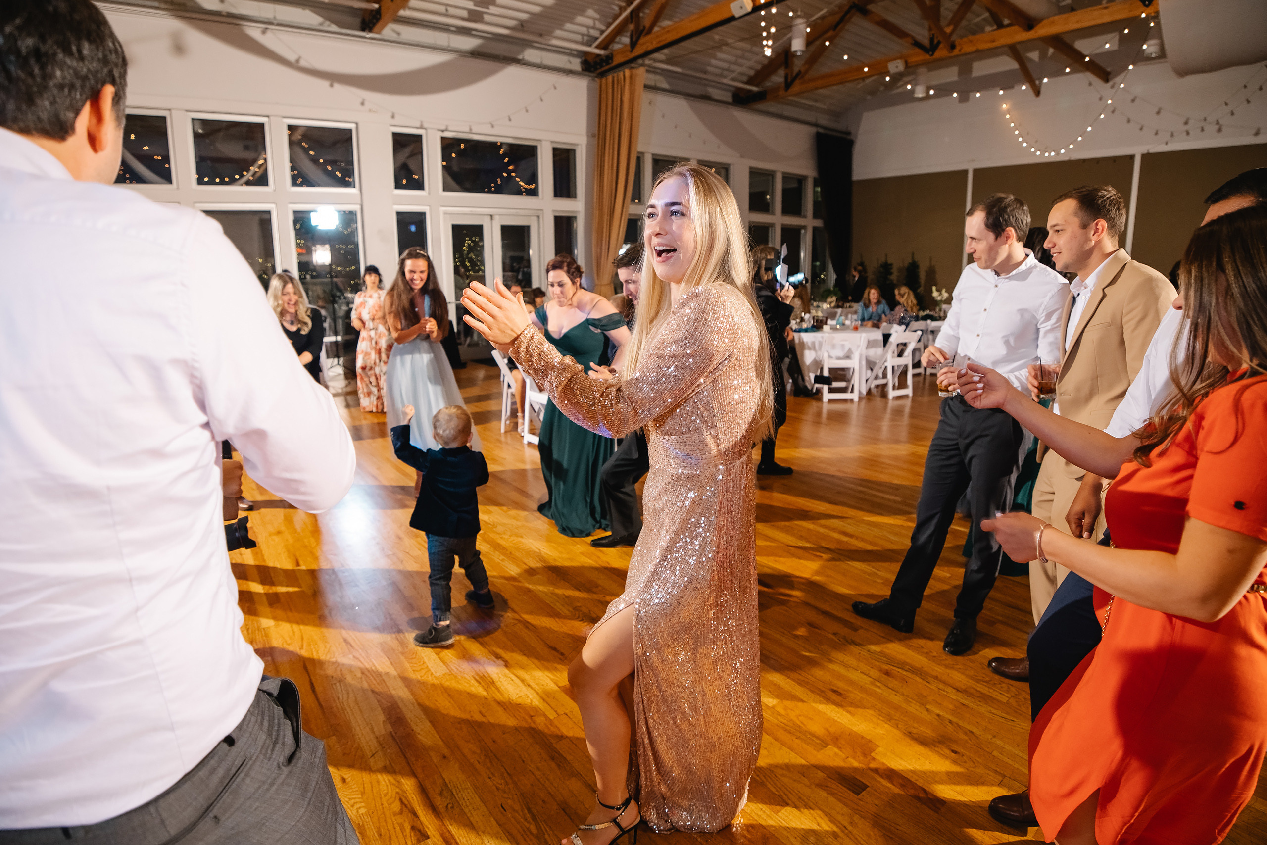 05.29.2021 Wedding. Wedding family event photographer in Chicago Nick Yushevich