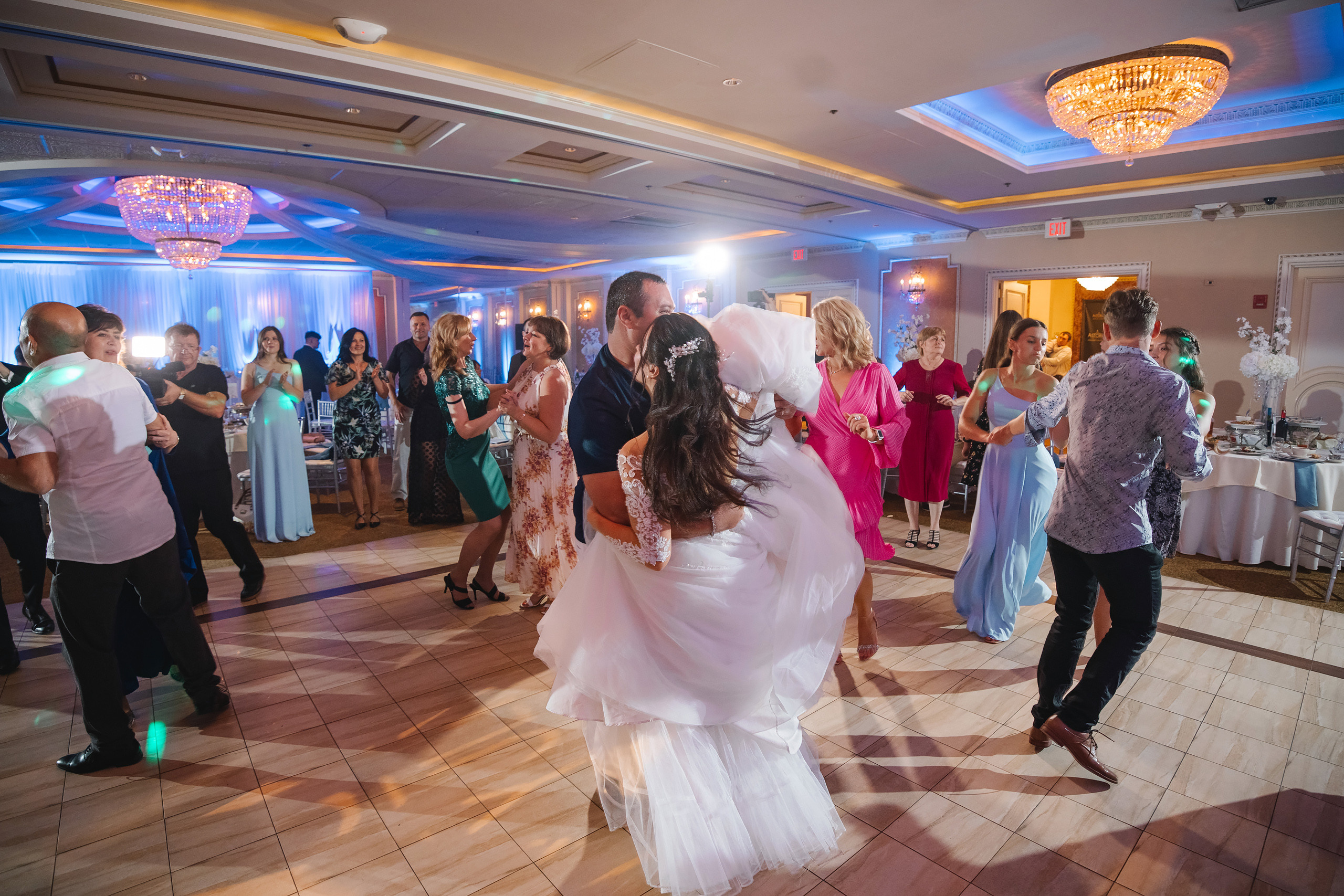 06.12.2021 Wedding. Wedding family event photographer in Chicago Nick Yushevich