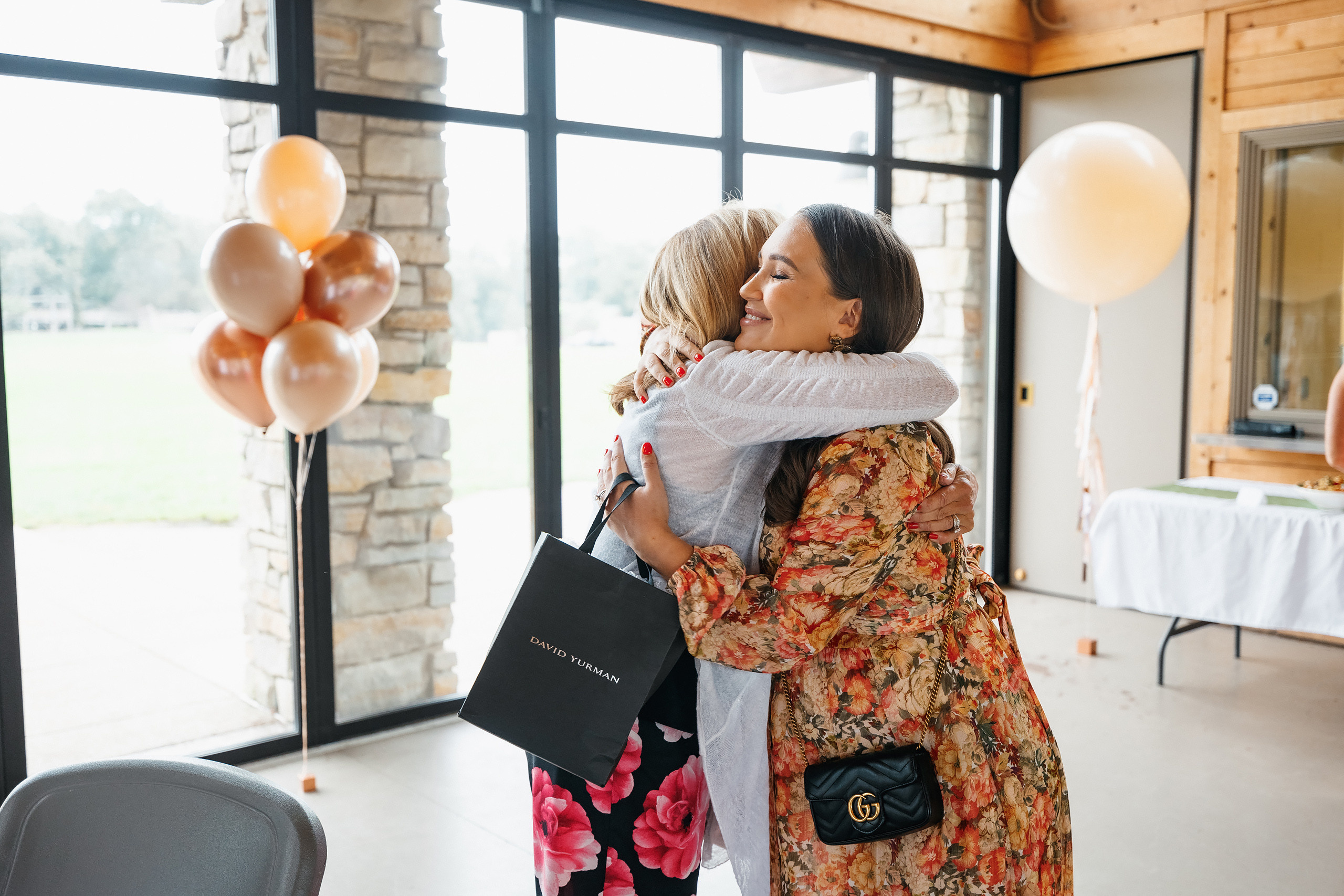 07.11.2021 Baby shower. Wedding family event photographer in Chicago Nick Yushevich