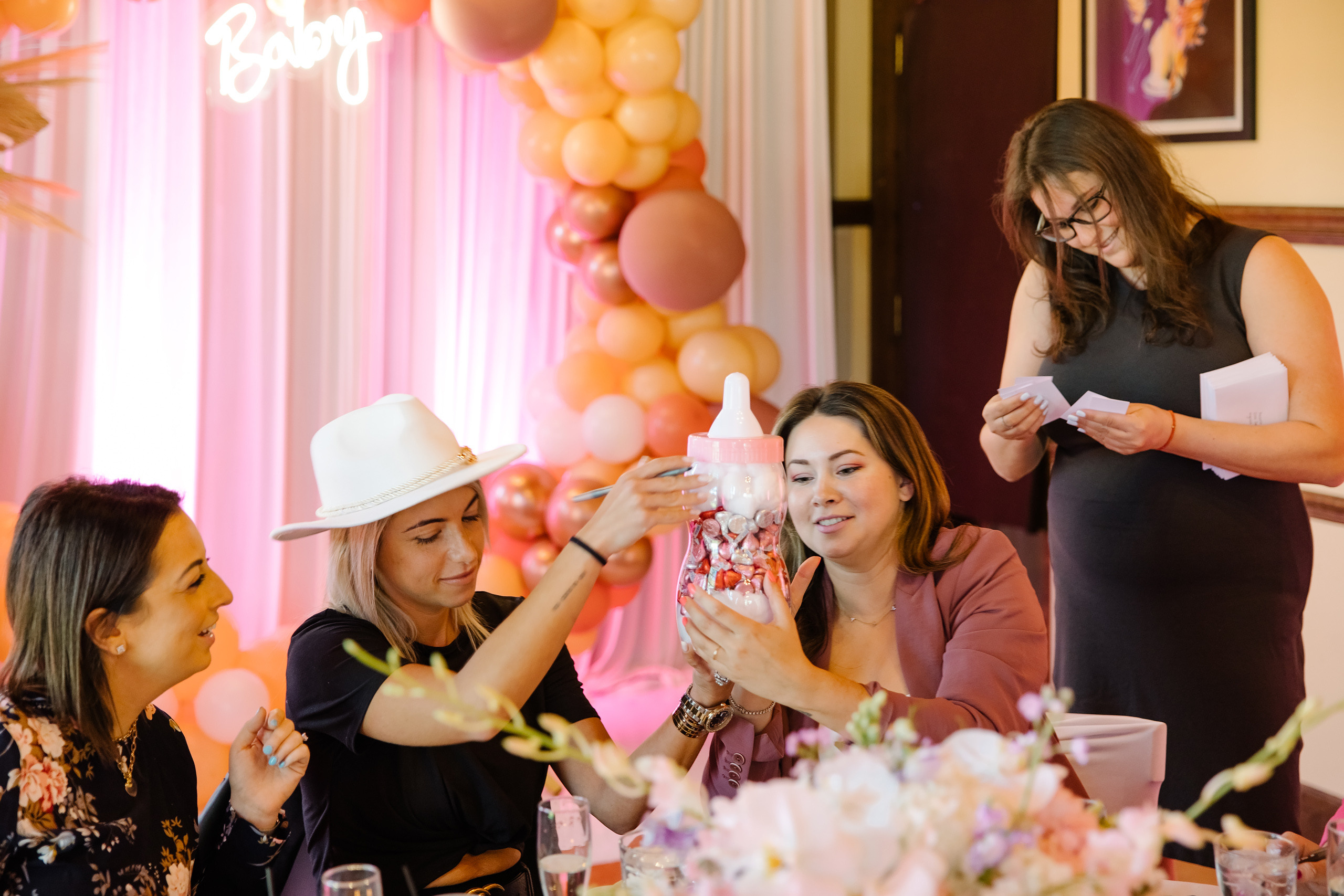 05.30.2021 Baby shower. Wedding family event photographer in Chicago Nick Yushevich