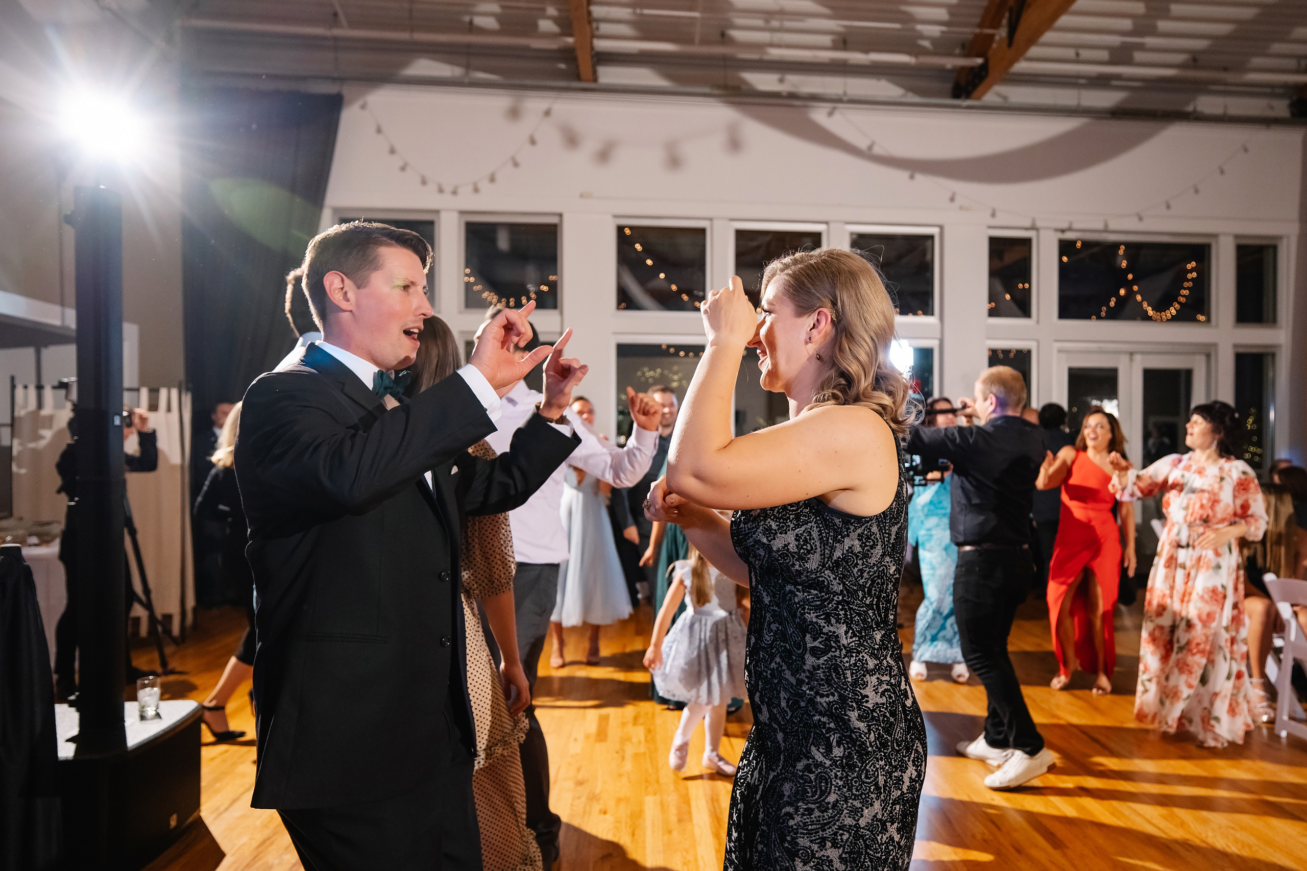 05.29.2021 Wedding. Wedding family event photographer in Chicago Nick Yushevich