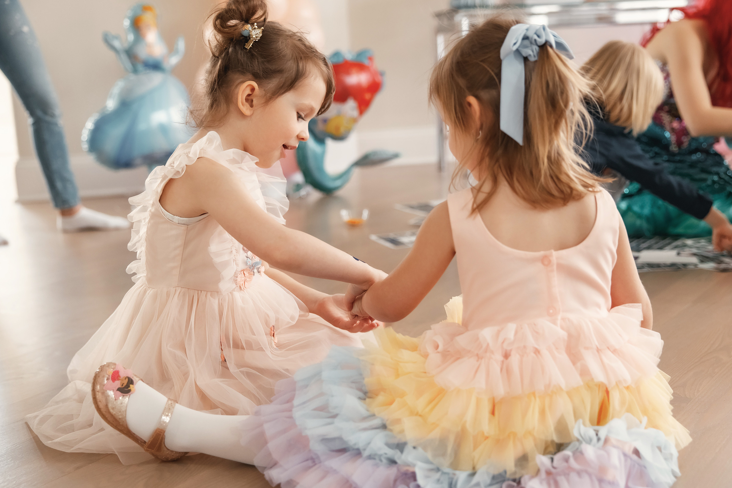 04.25.2021 Birthday. Wedding family event photographer in Chicago Nick Yushevich