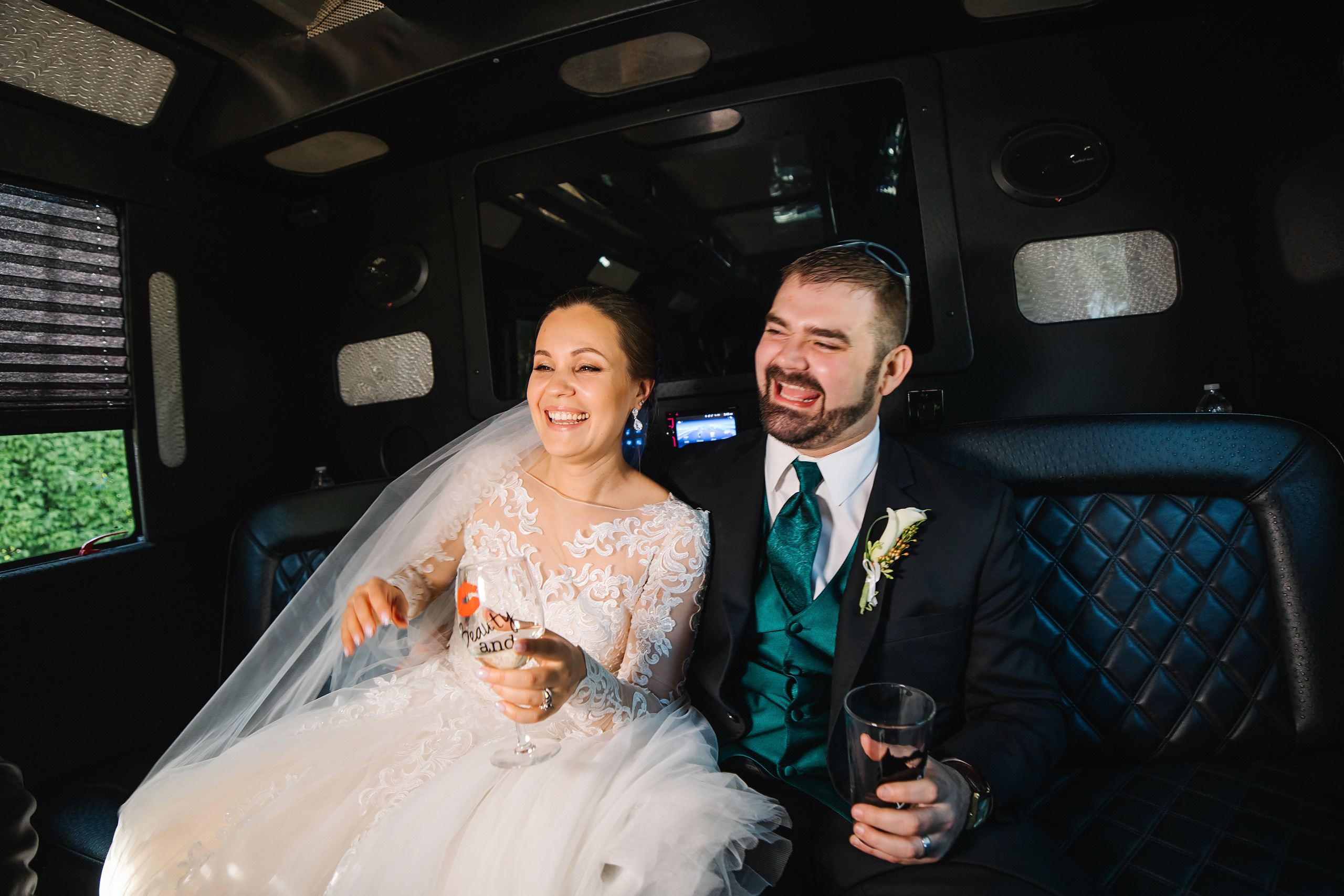 05.29.2021 Wedding. Wedding family event photographer in Chicago Nick Yushevich