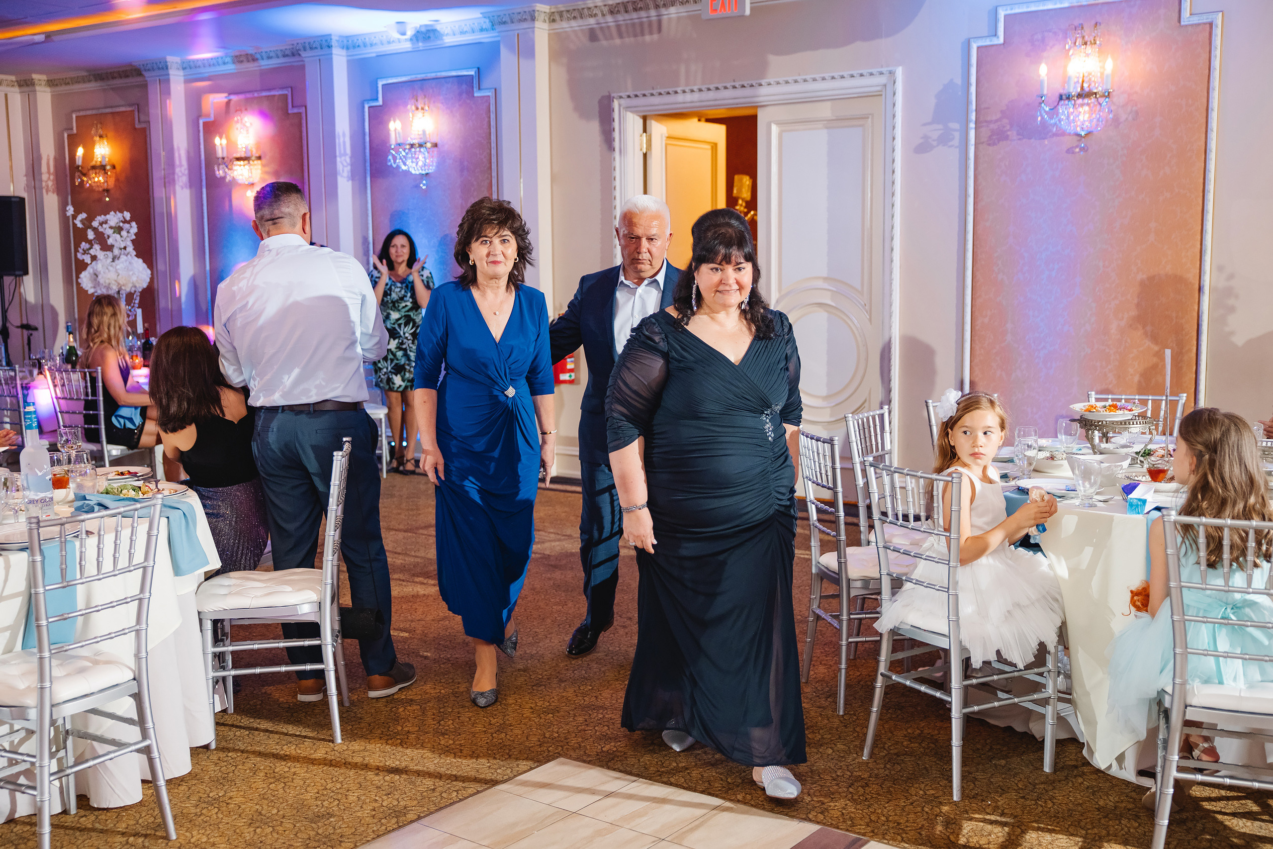 06.12.2021 Wedding. Wedding family event photographer in Chicago Nick Yushevich