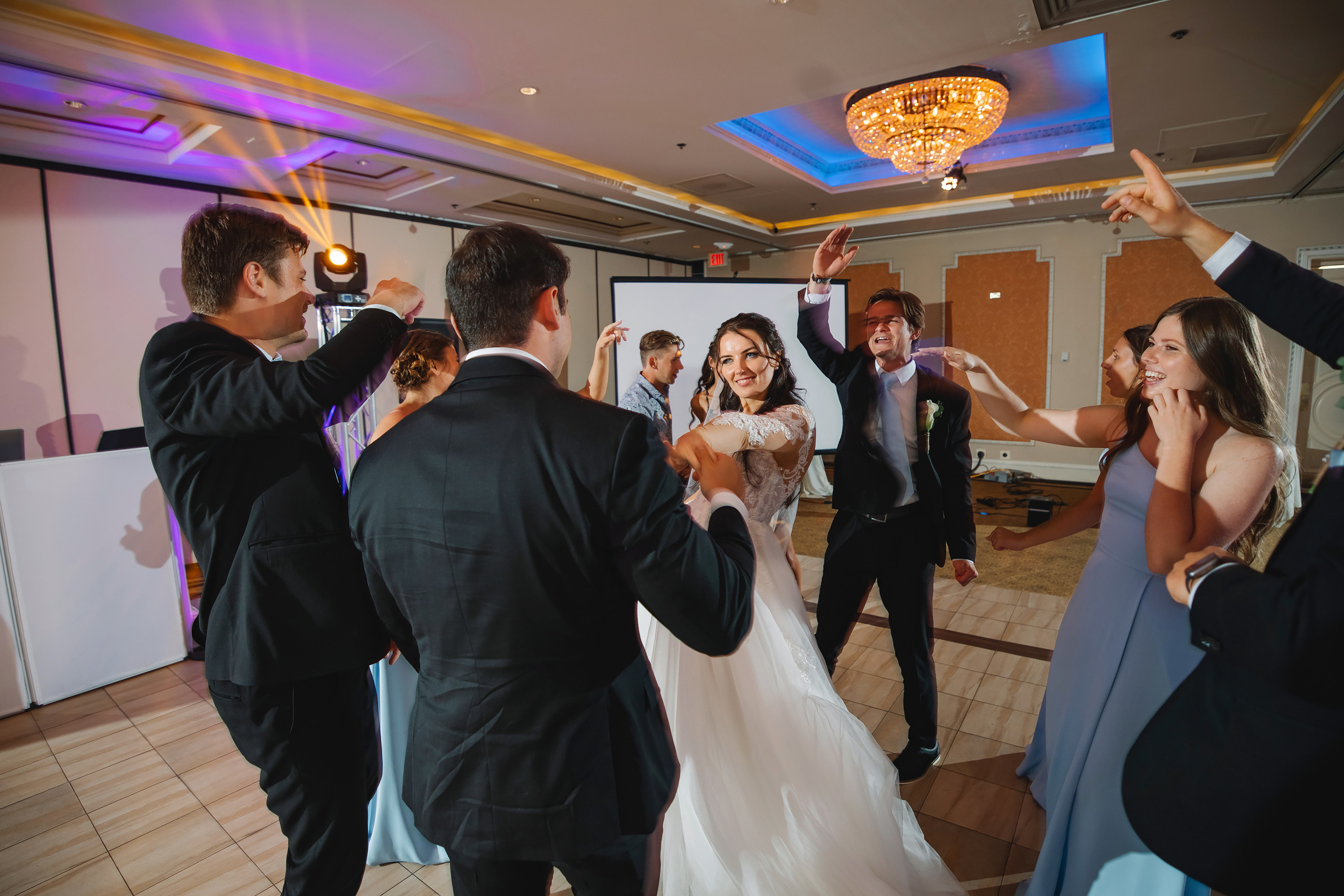 06.12.2021 Wedding. Wedding family event photographer in Chicago Nick Yushevich