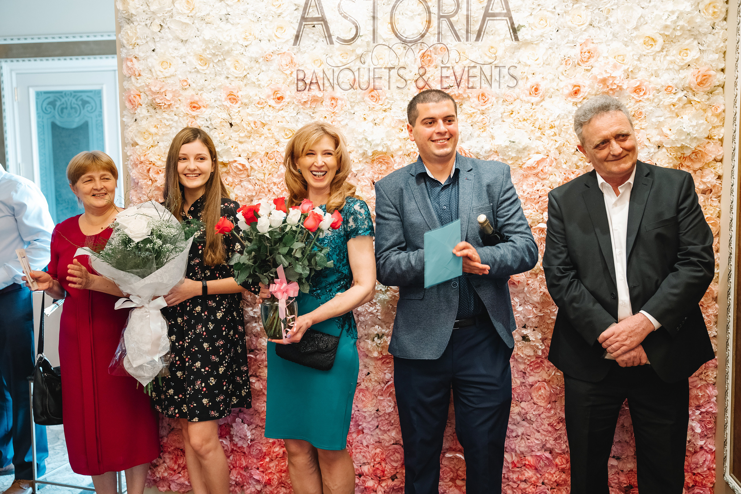 06.12.2021 Wedding. Wedding family event photographer in Chicago Nick Yushevich