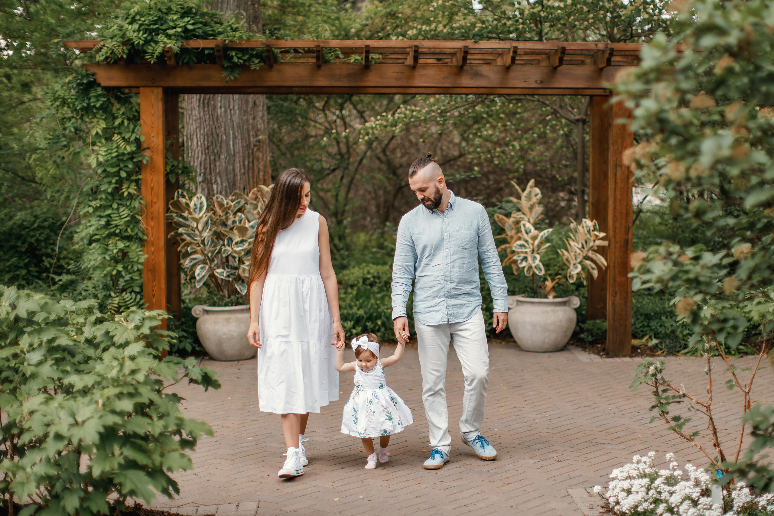 05.23.2021 Family photoshoot. Wedding family event photographer in Chicago Nick Yushevich