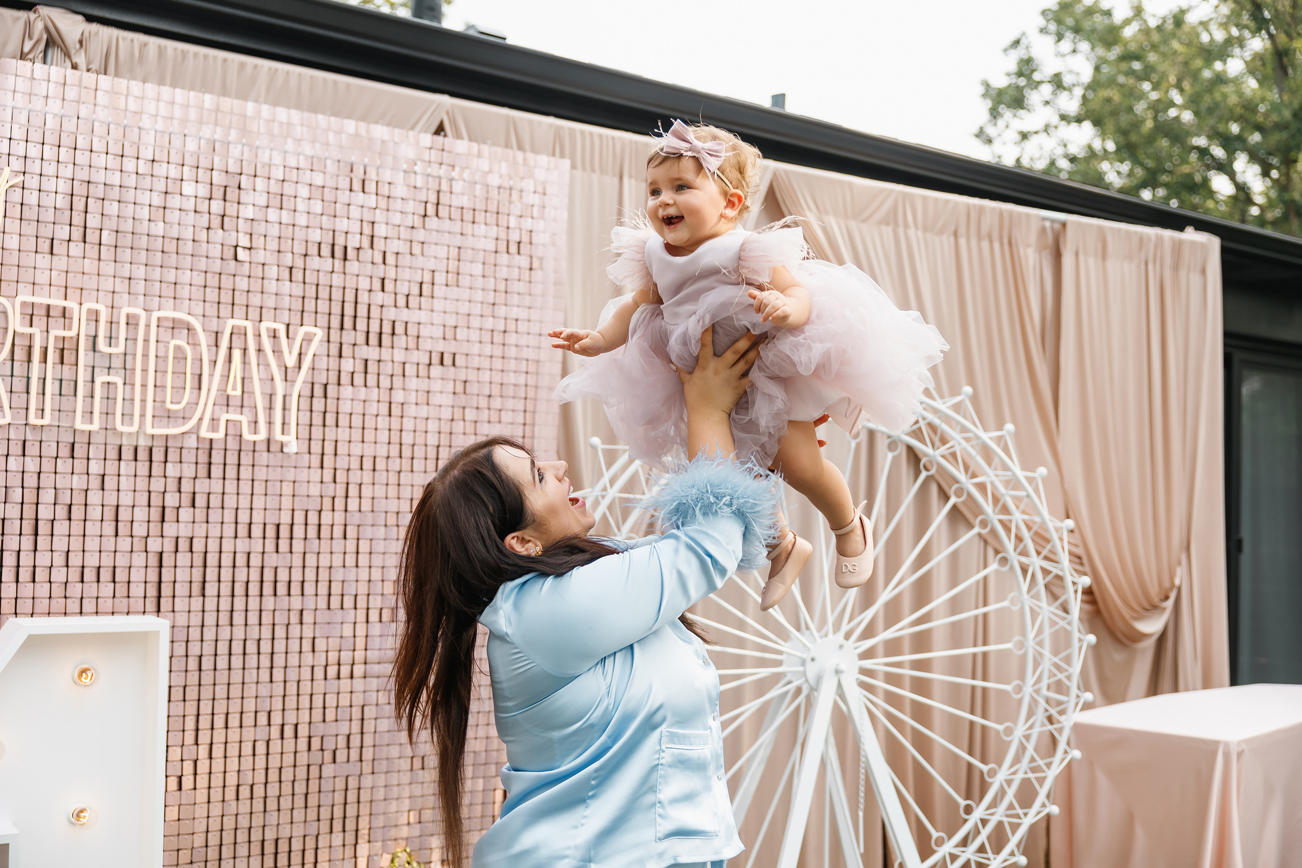07.25.2021 First birthday. Wedding family event photographer in Chicago Nick Yushevich