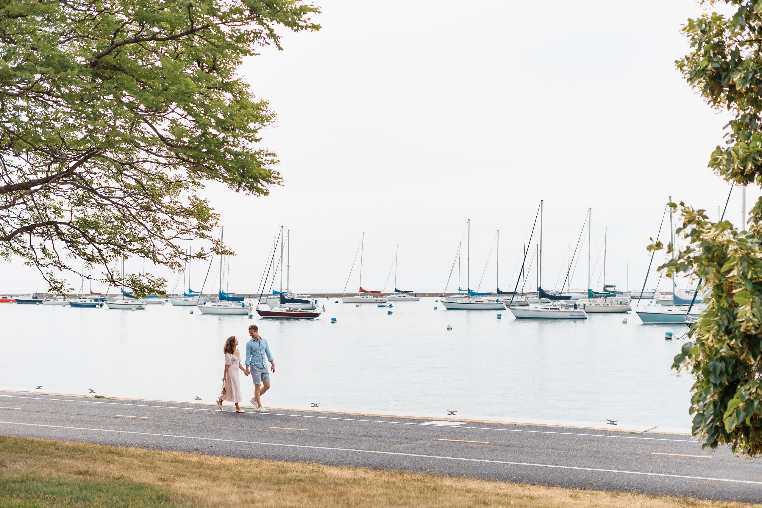 06.20.2021 Walk in Chicago. Wedding family event photographer in Chicago Nick Yushevich