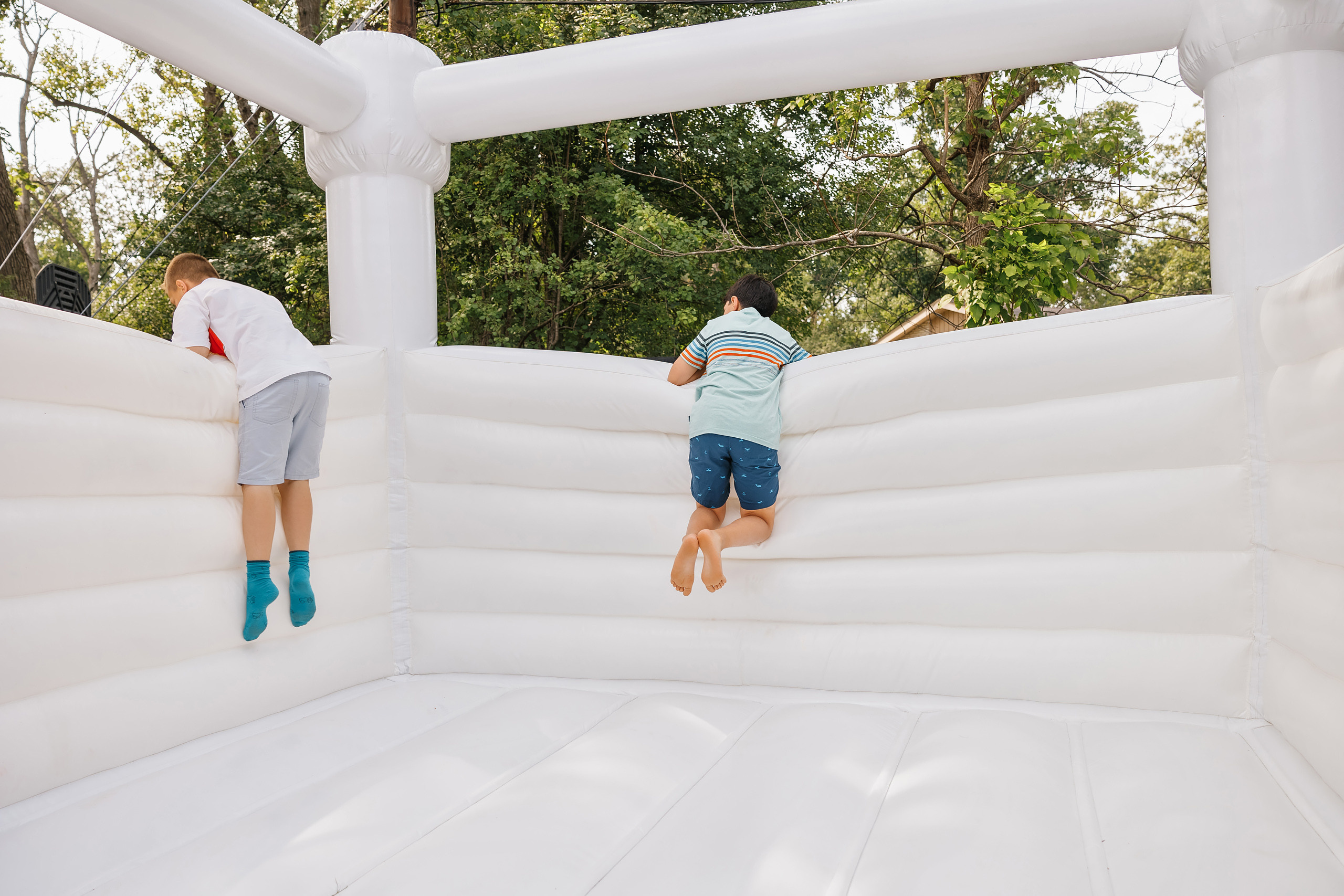 07.25.2021 First birthday. Wedding family event photographer in Chicago Nick Yushevich