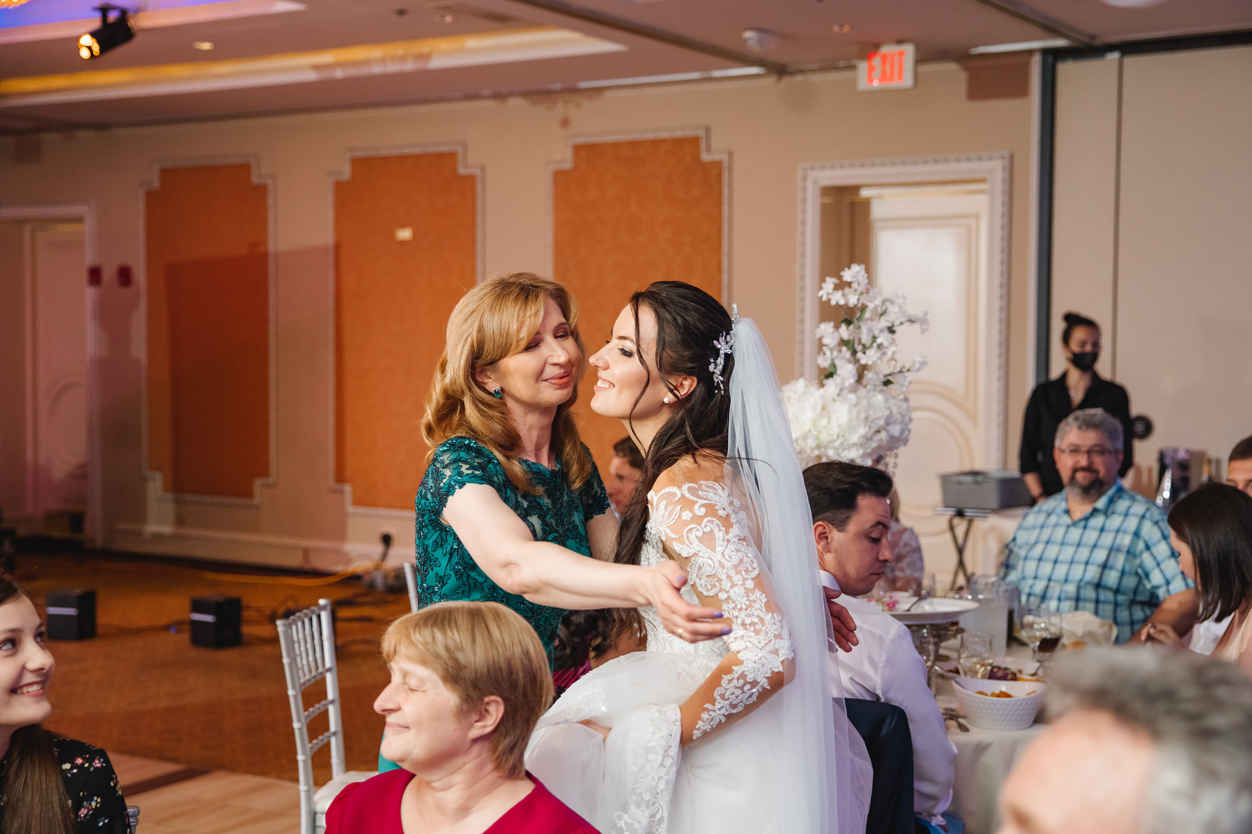 06.12.2021 Wedding. Wedding family event photographer in Chicago Nick Yushevich