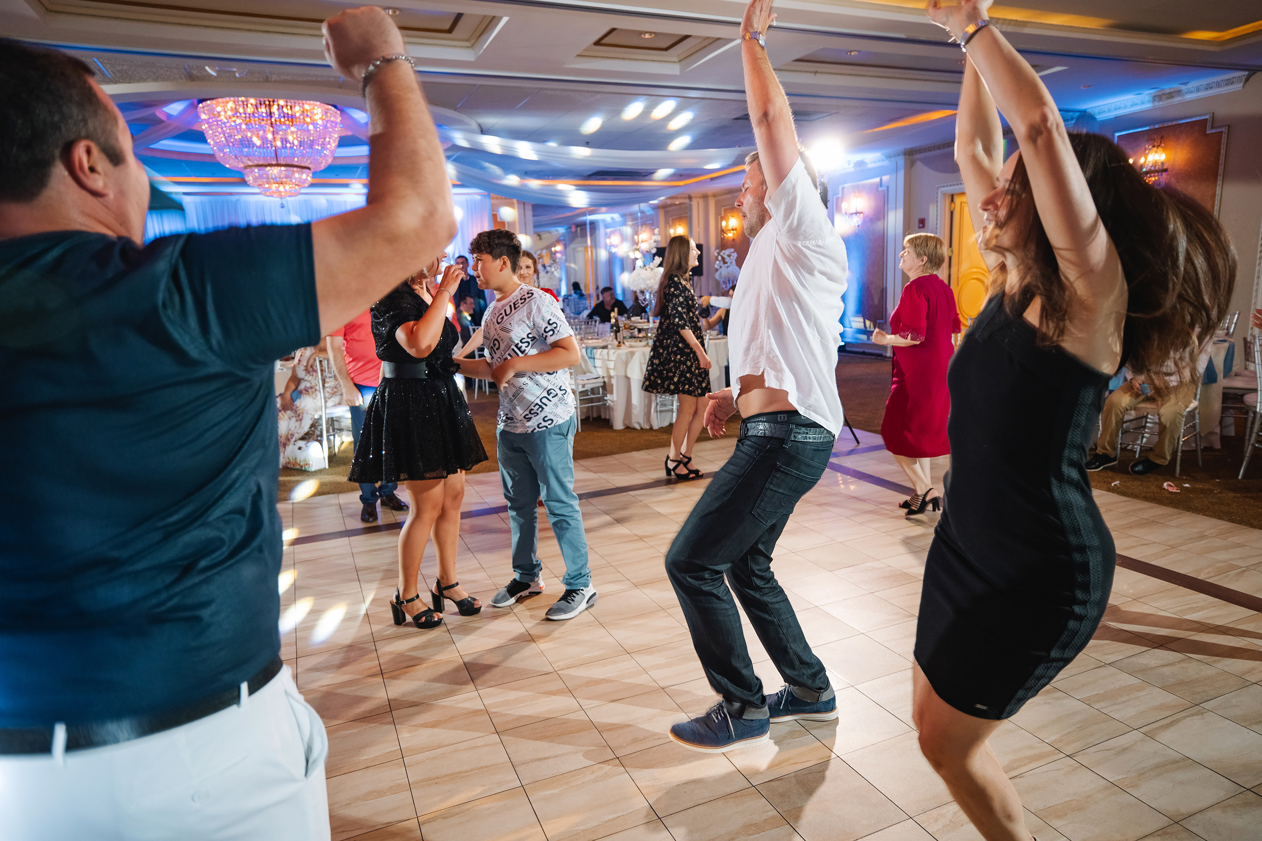 06.12.2021 Wedding. Wedding family event photographer in Chicago Nick Yushevich