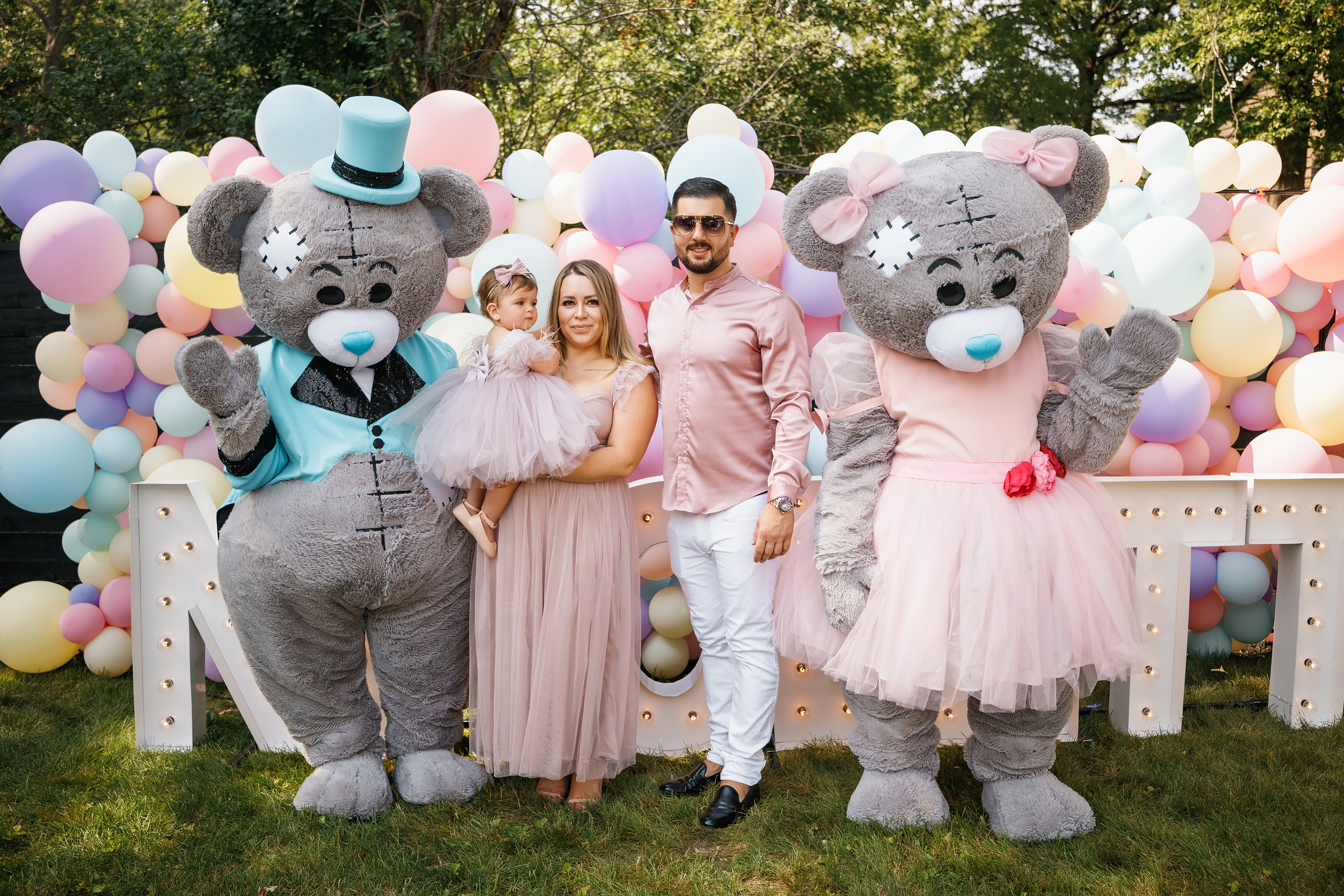 07.25.2021 First birthday. Wedding family event photographer in Chicago Nick Yushevich