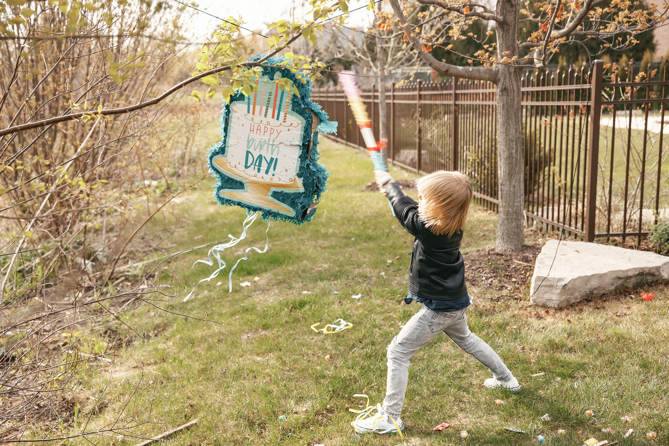 04.25.2021 Birthday. Wedding family event photographer in Chicago Nick Yushevich