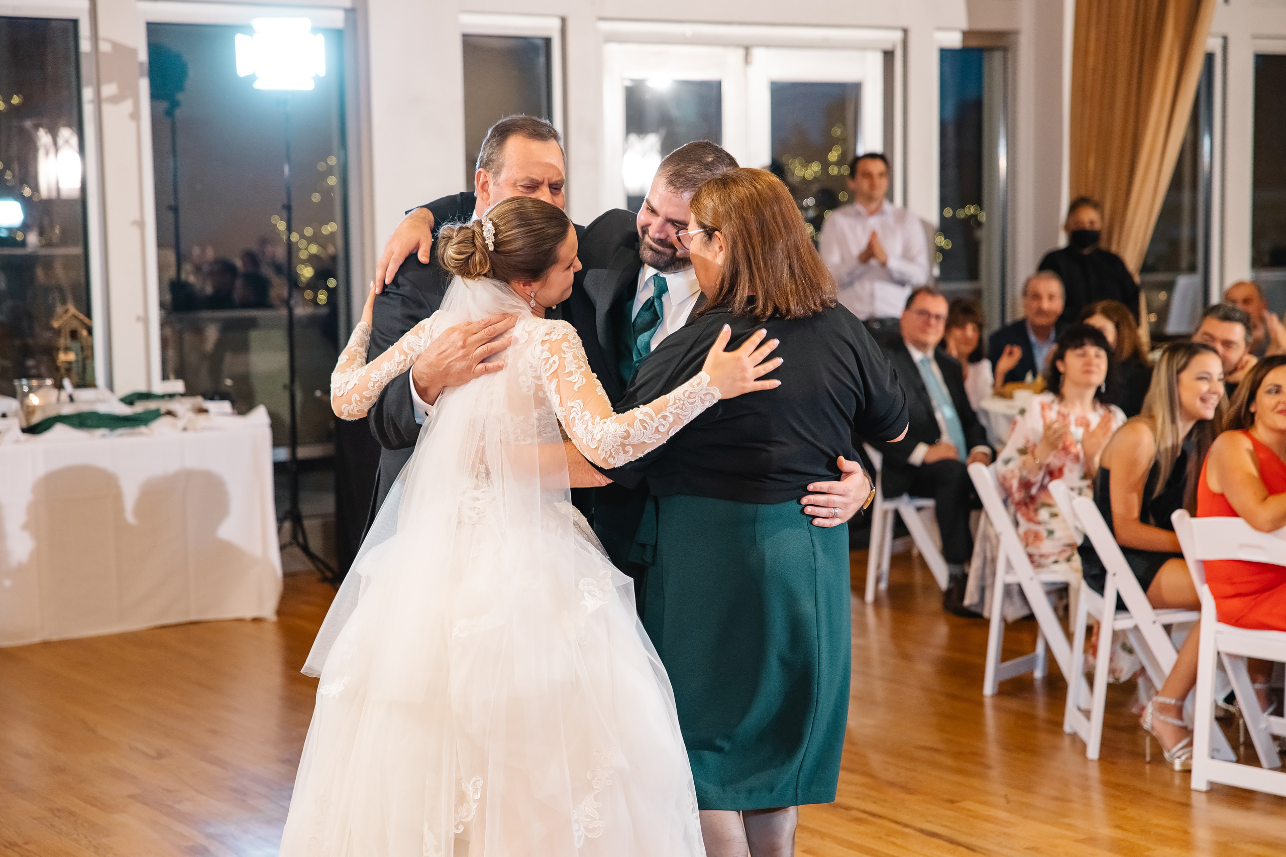 05.29.2021 Wedding. Wedding family event photographer in Chicago Nick Yushevich