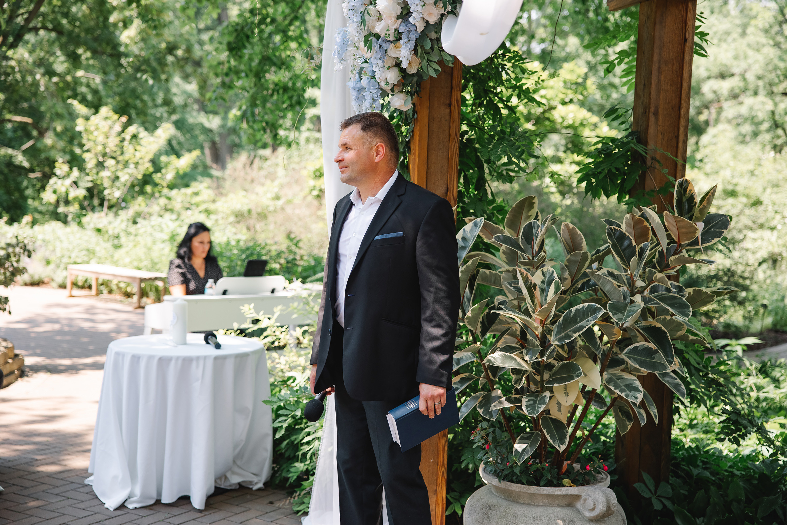 06.12.2021 Wedding. Wedding family event photographer in Chicago Nick Yushevich